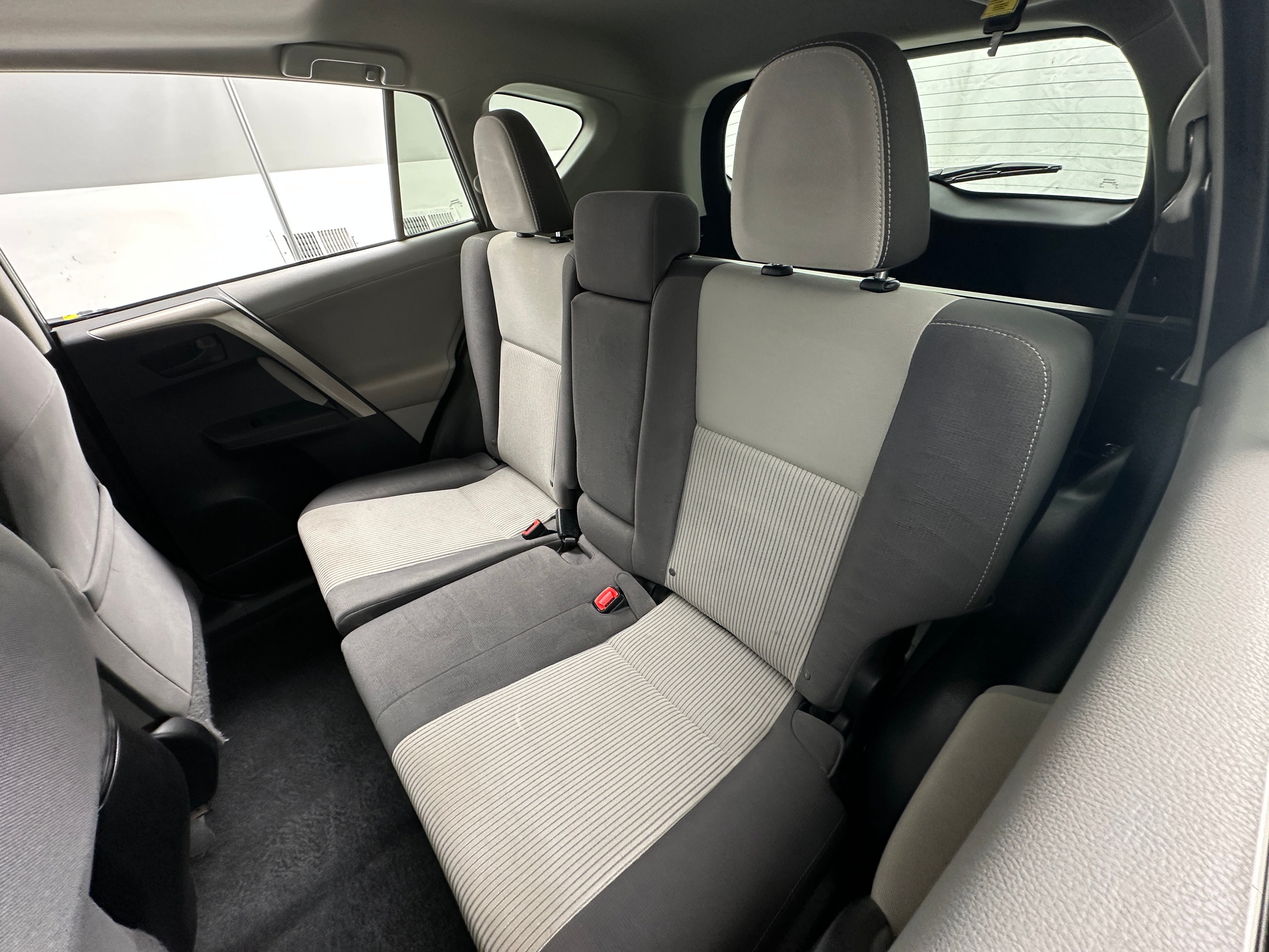2013 Toyota RAV4 XLE 6