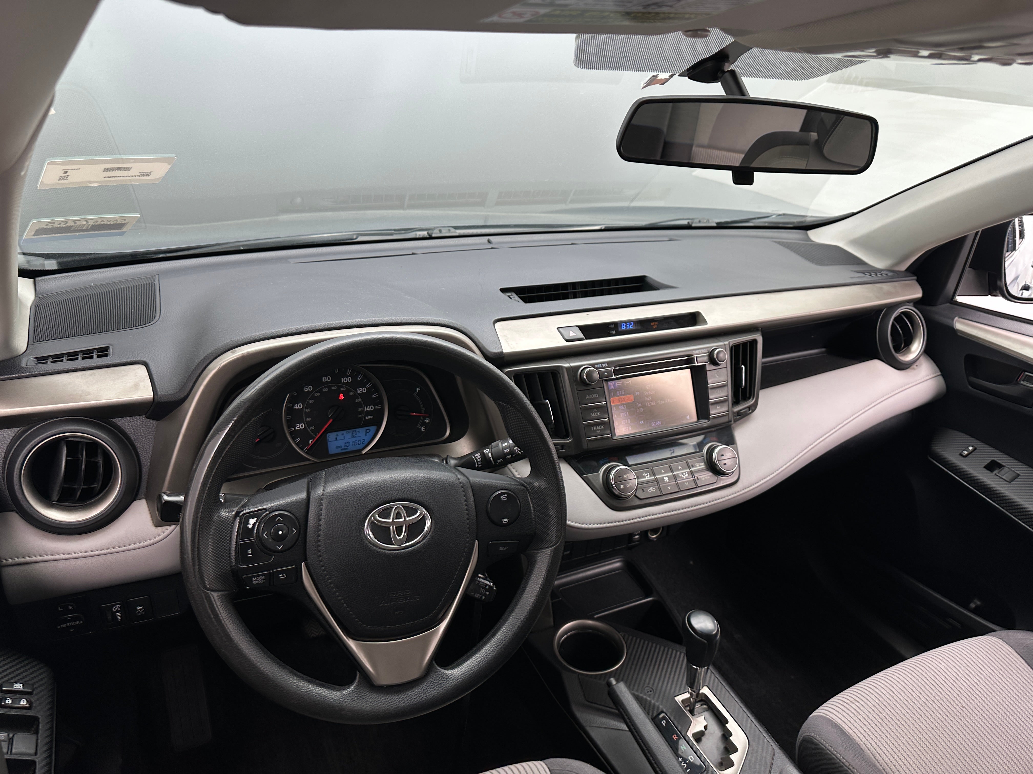2013 Toyota RAV4 XLE 3