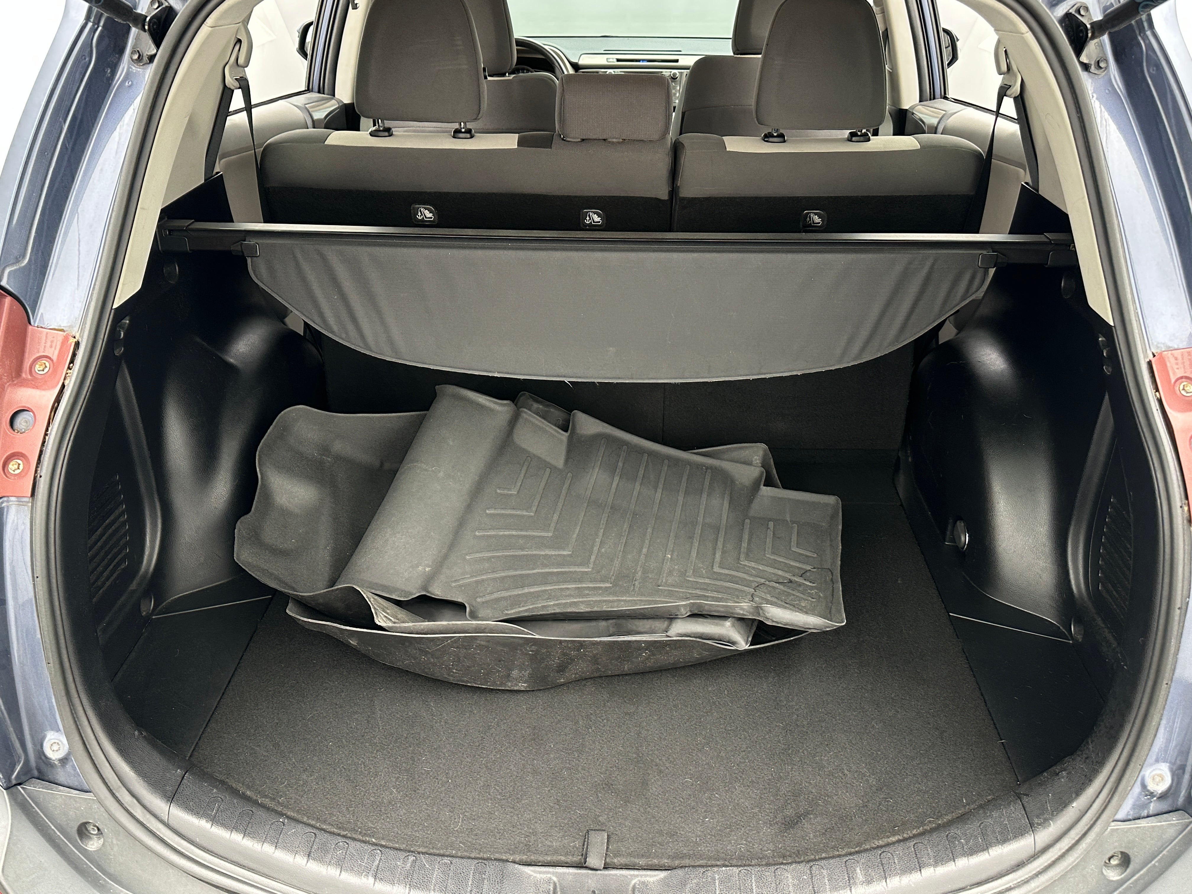 2013 Toyota RAV4 XLE 7