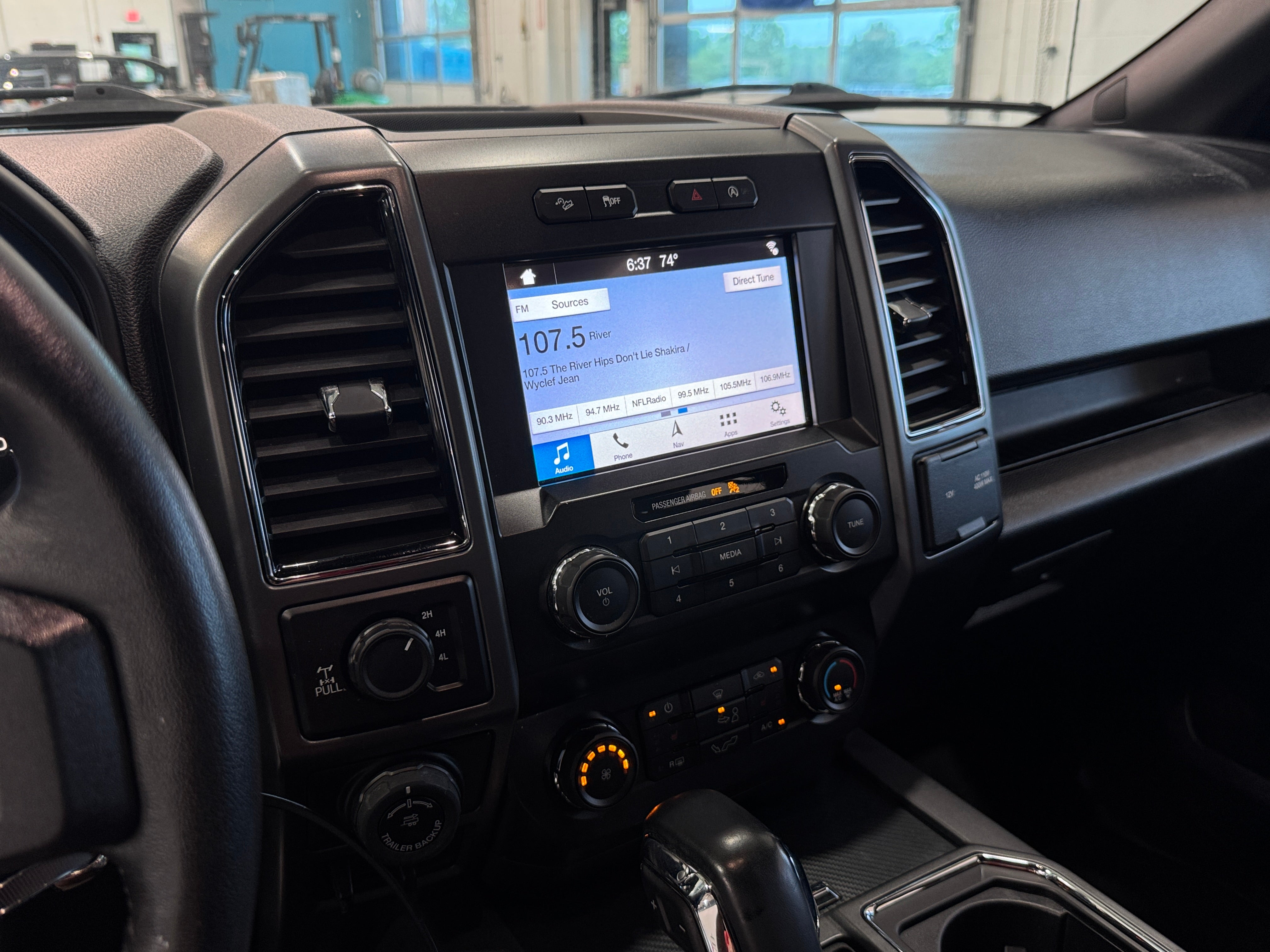 2019 Ford Econoline E-150 4