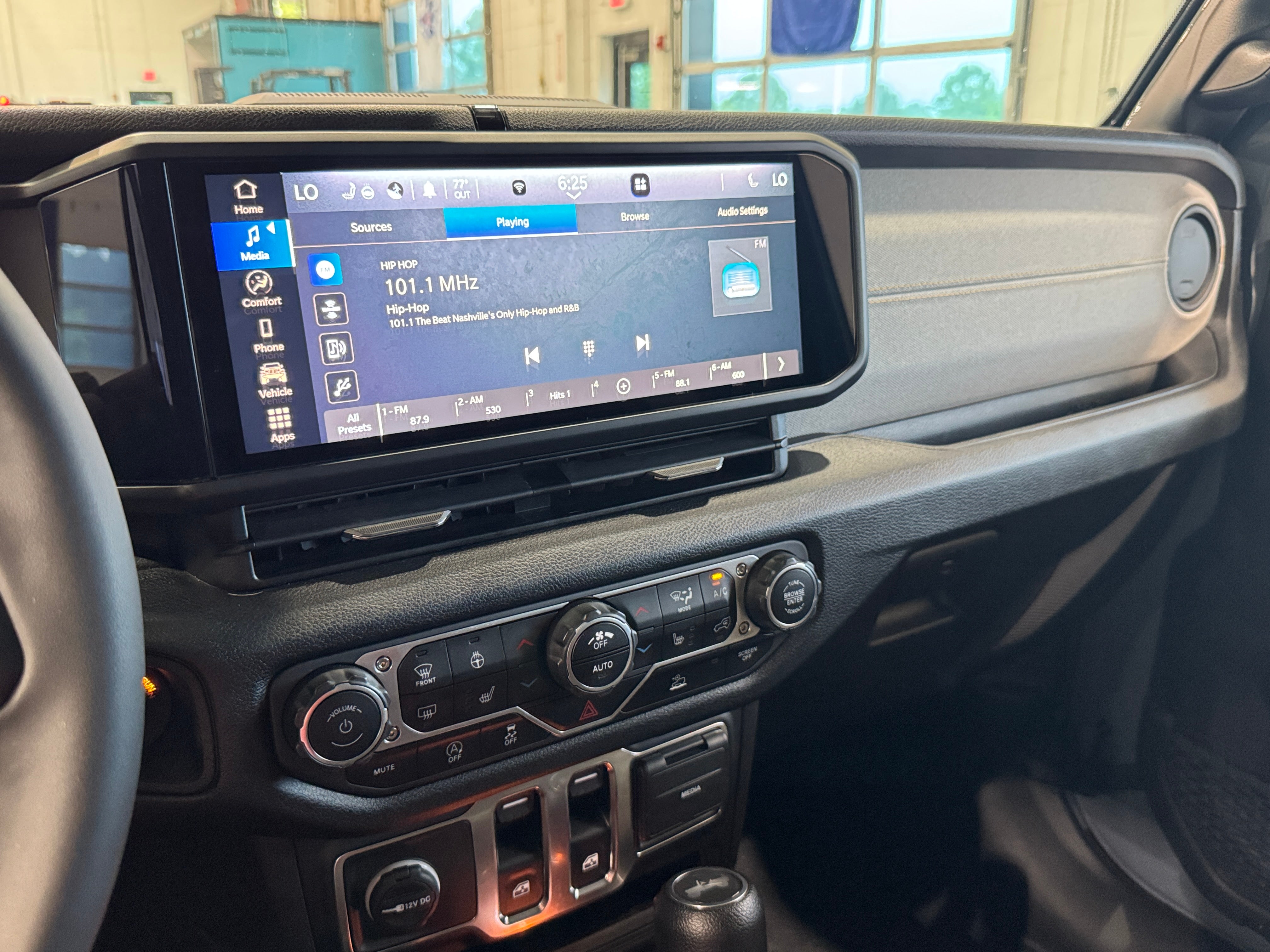2024 Jeep Wrangler Sport S 4