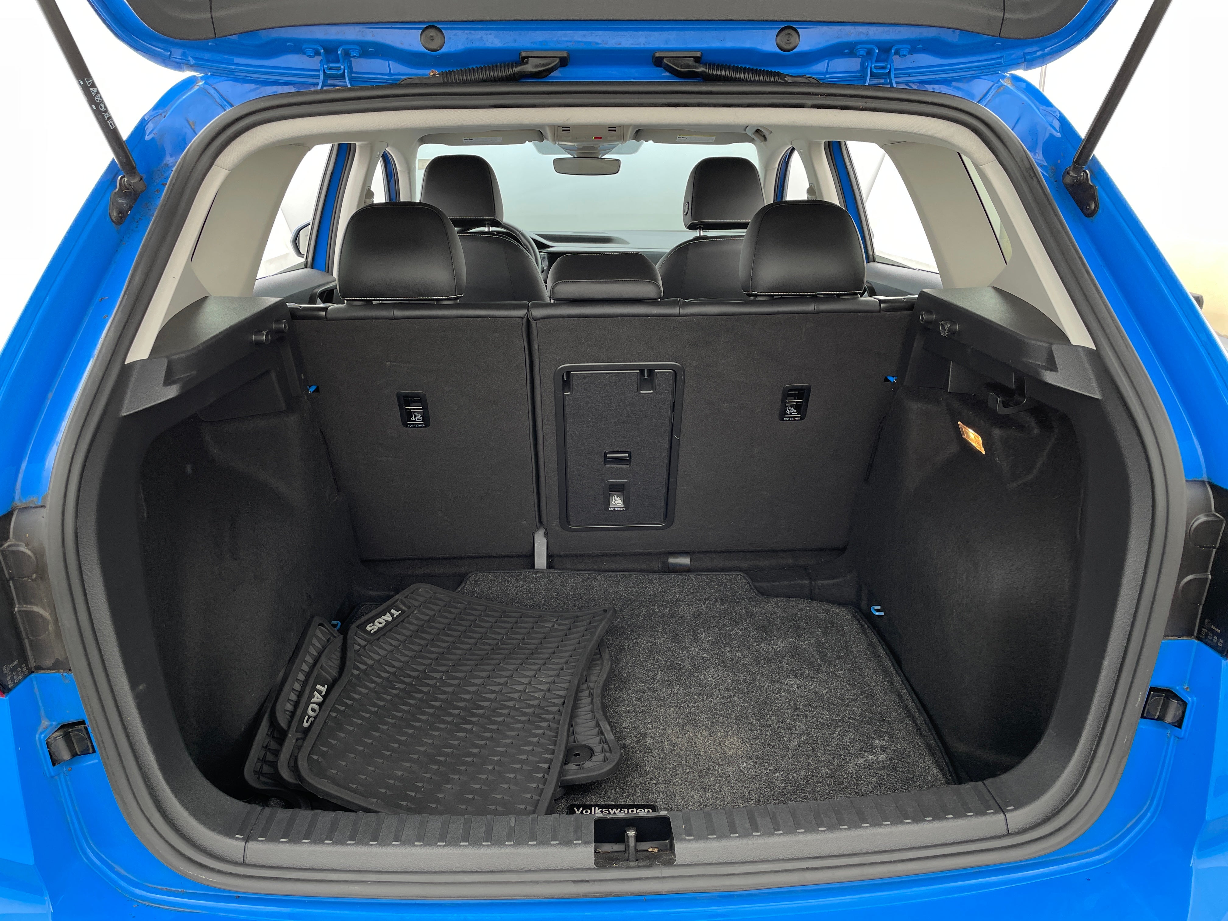 2022 Volkswagen Taos SEL 6