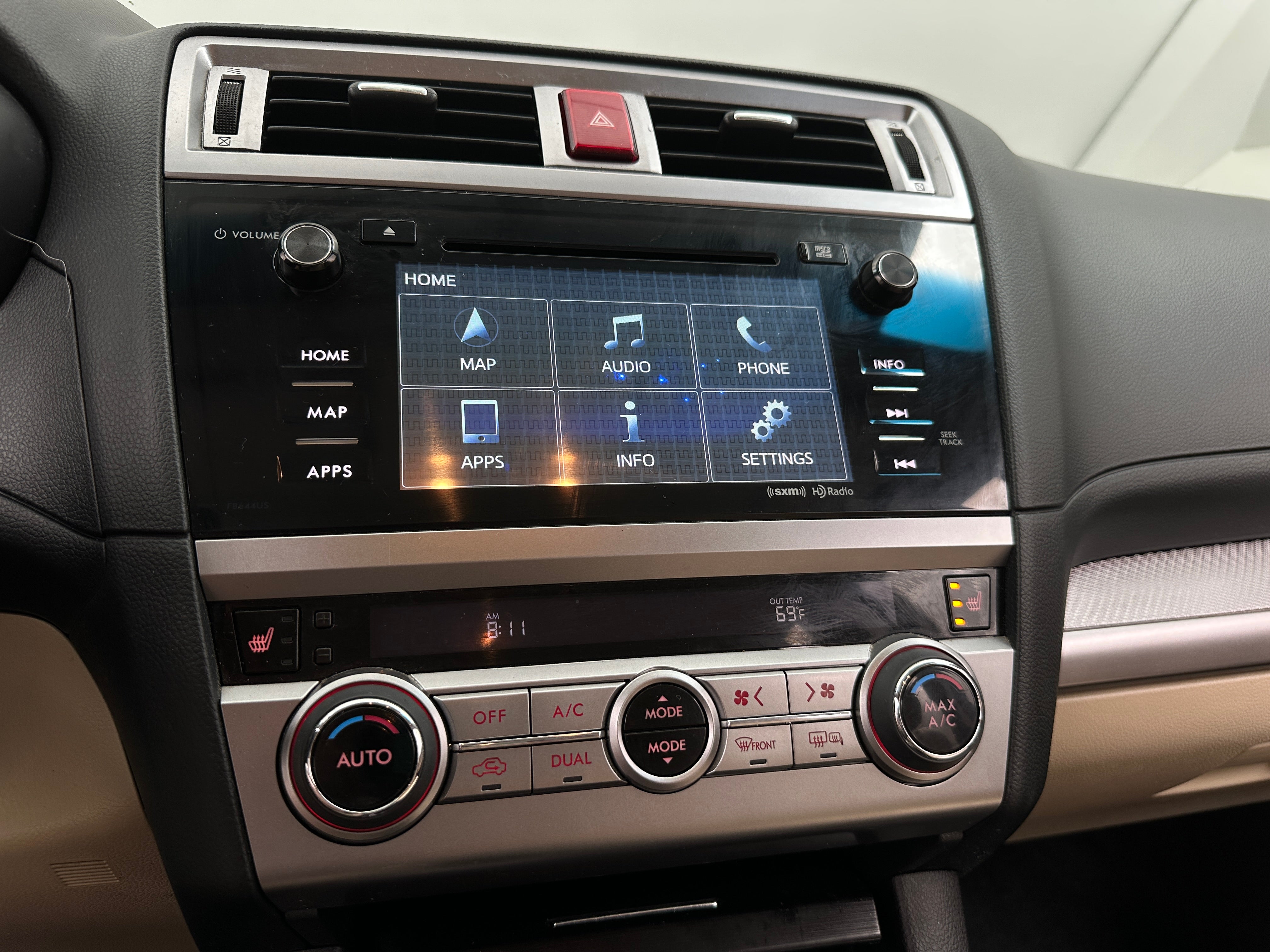 2015 Subaru Outback Premium 4