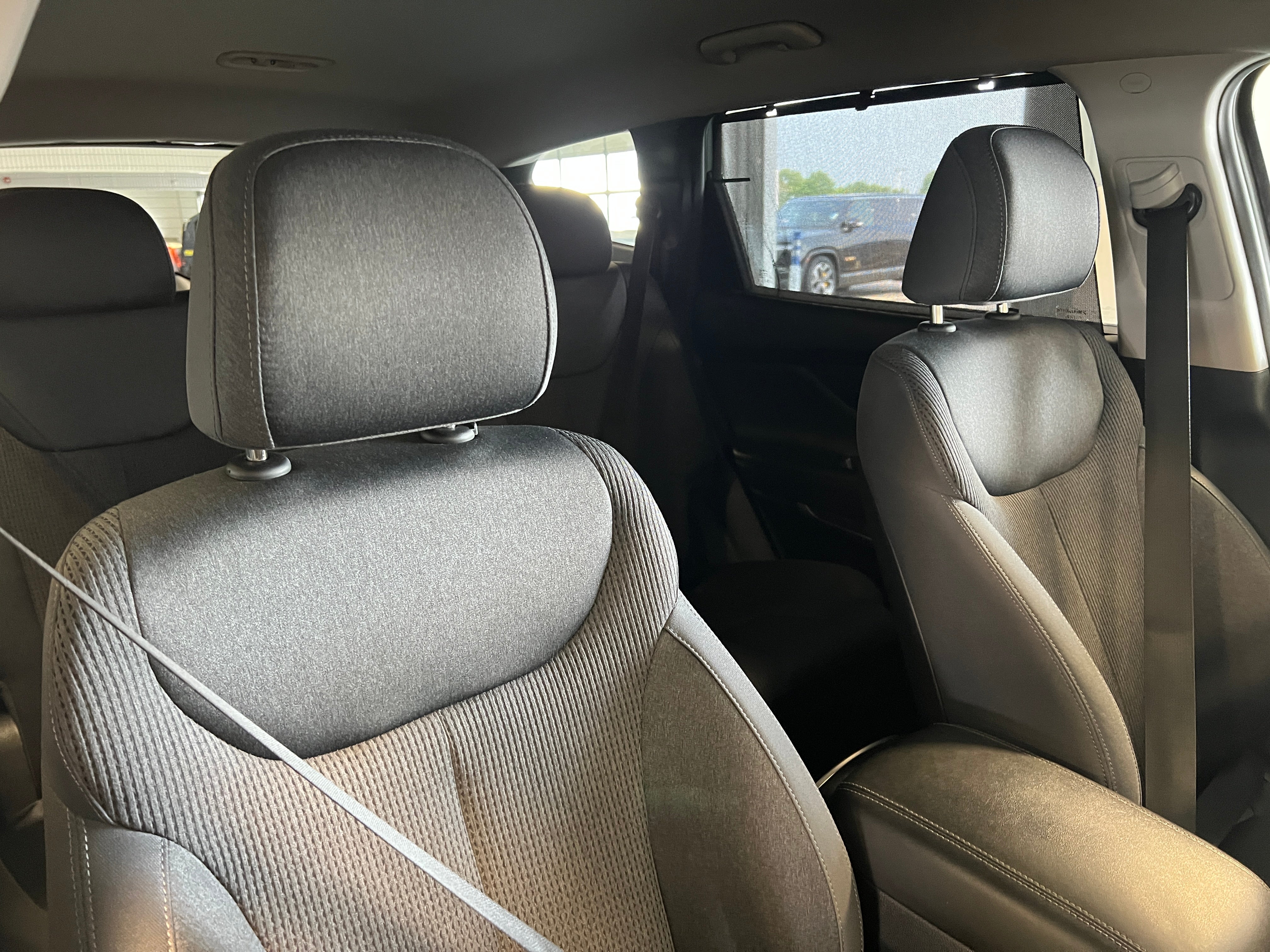 2019 Hyundai Santa Fe SEL 2