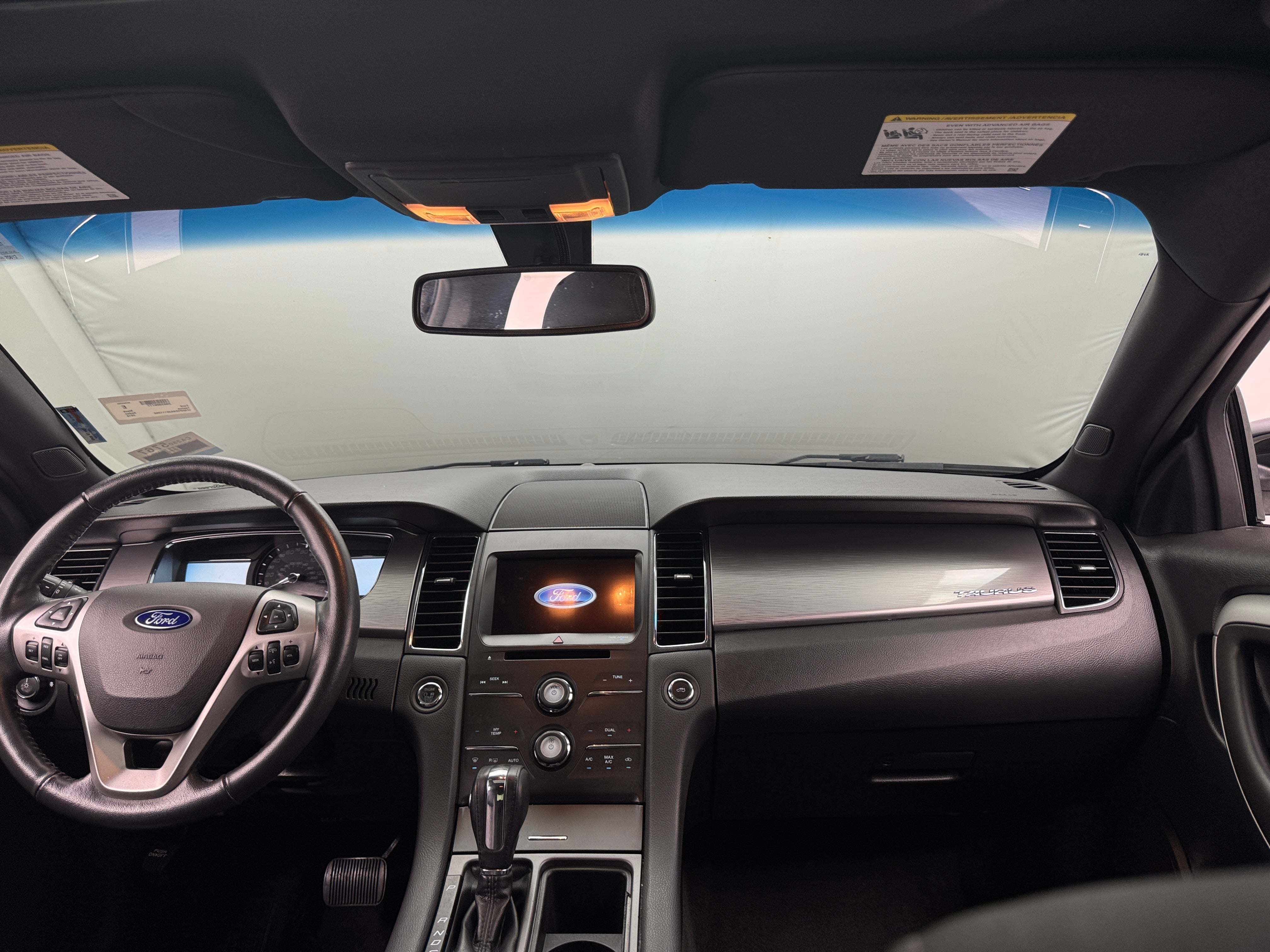 2018 Ford Taurus SEL 2