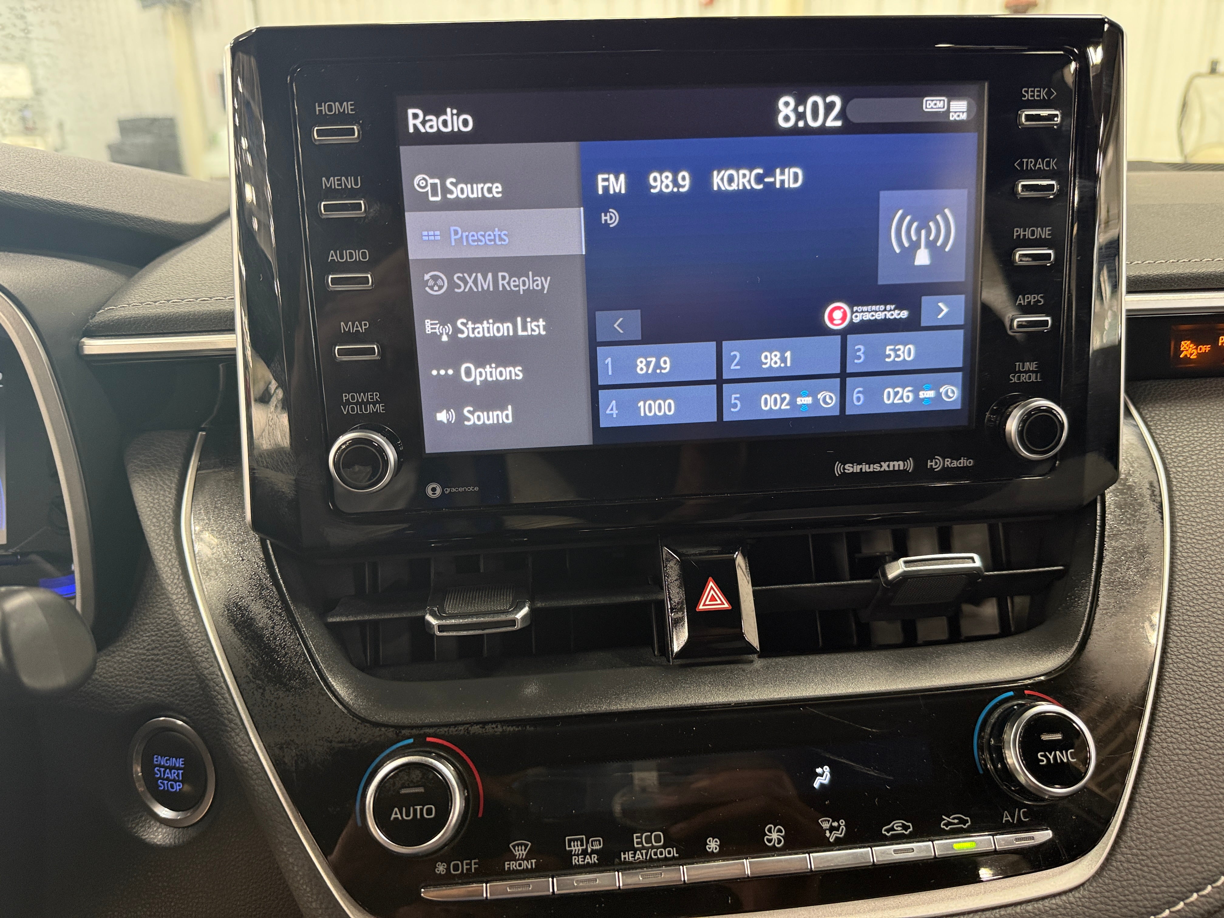 2020 Toyota Corolla XSE 3