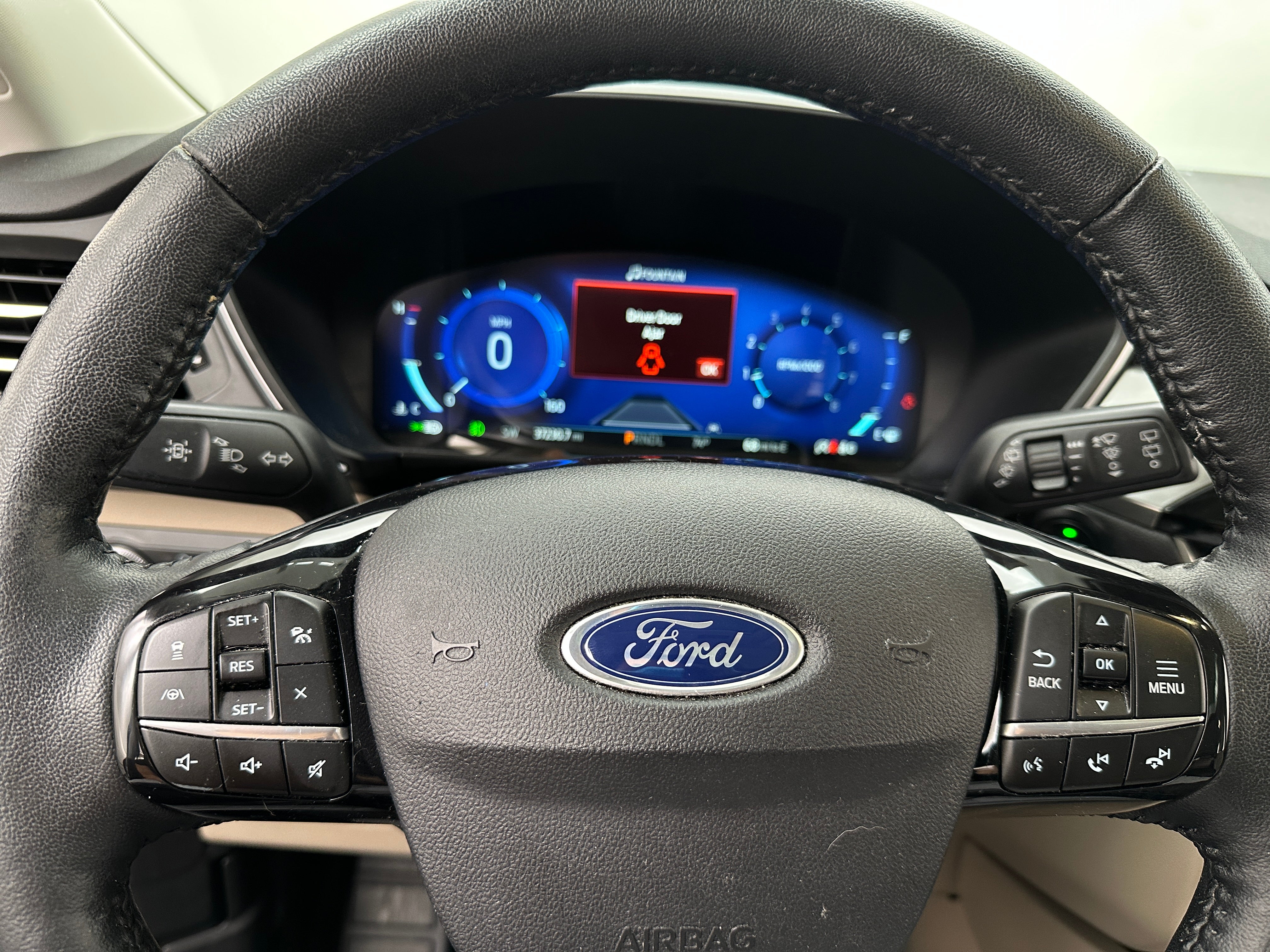 2021 Ford Escape Titanium 4