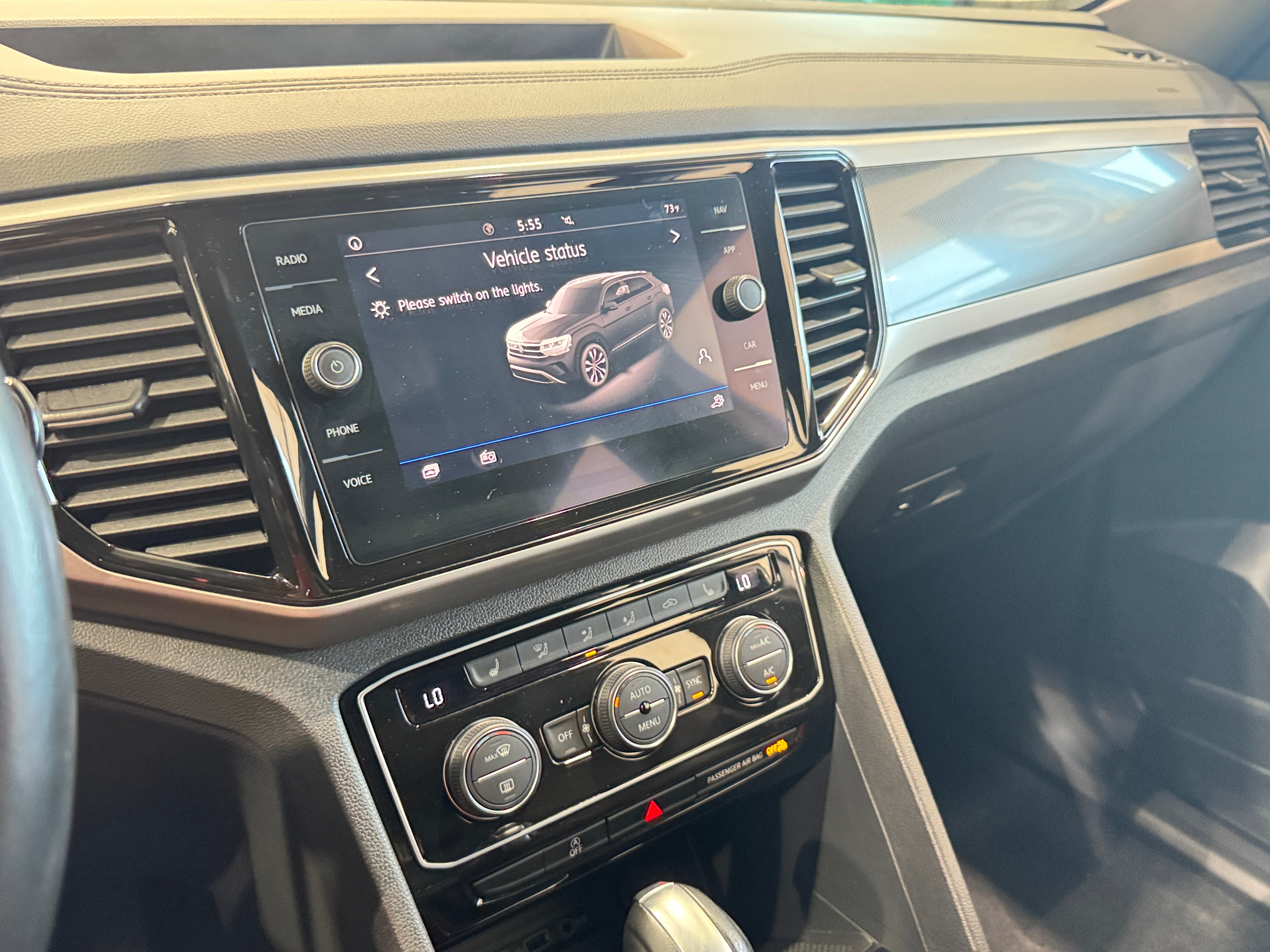2020 Volkswagen Atlas SEL 3