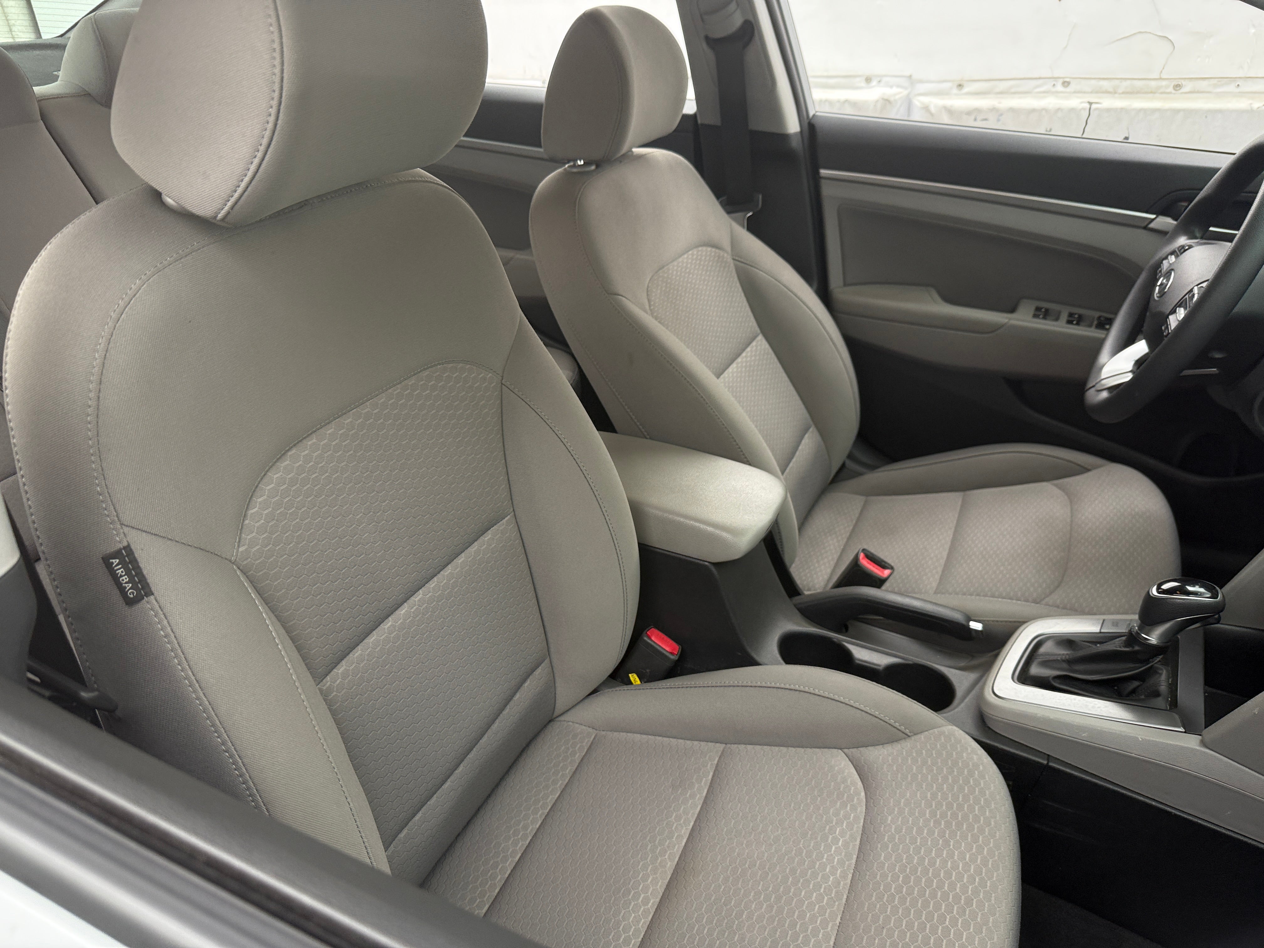 2020 Hyundai Elantra SEL 2