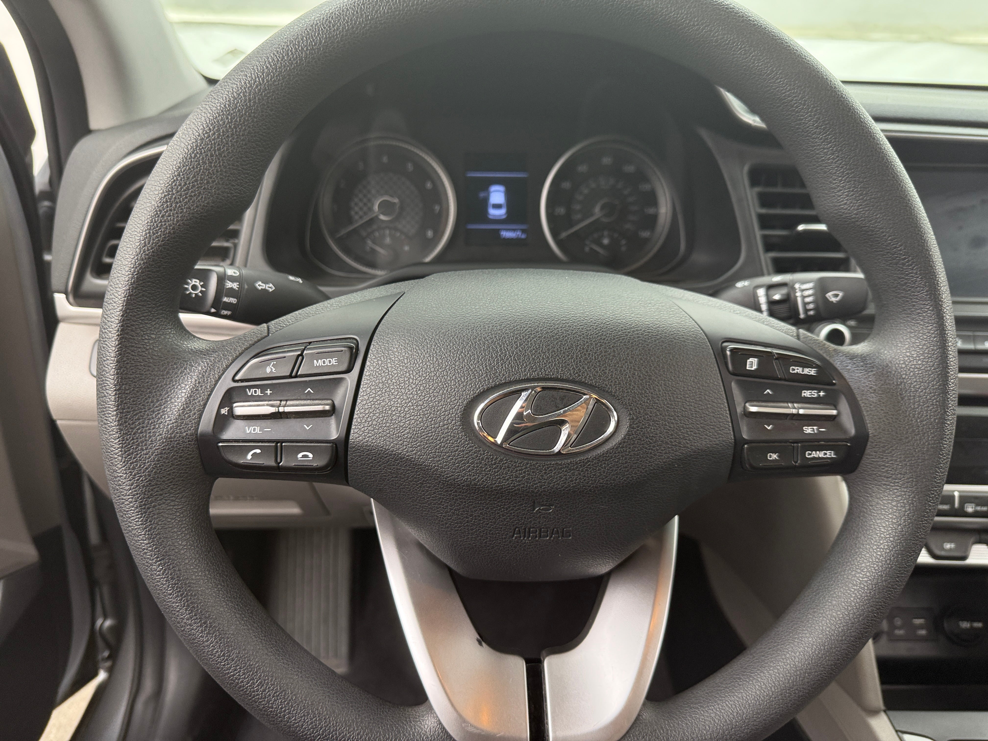 2020 Hyundai Elantra SEL 5