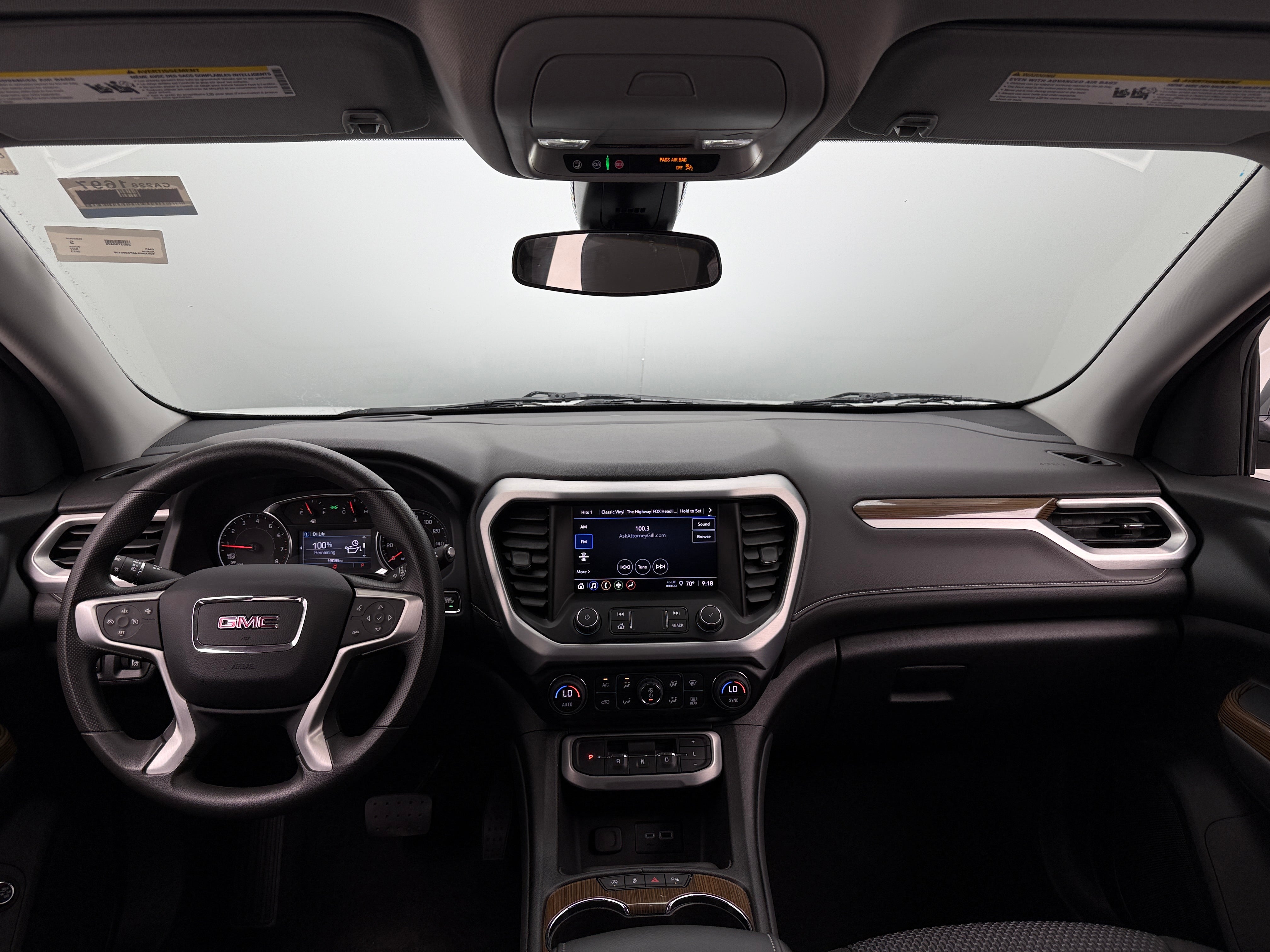 2023 GMC Acadia SLE 3