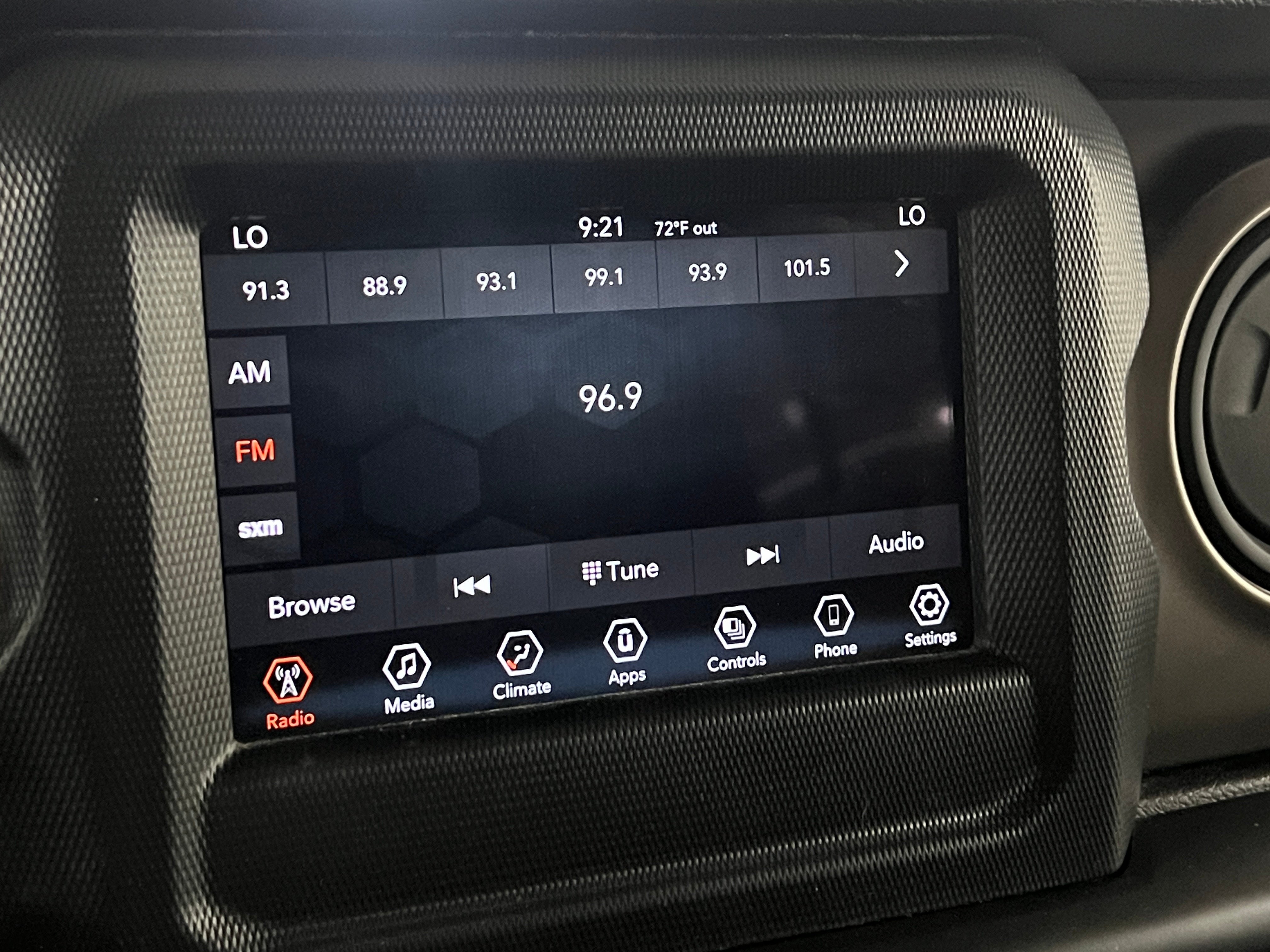 2021 Jeep Gladiator Sport S 4
