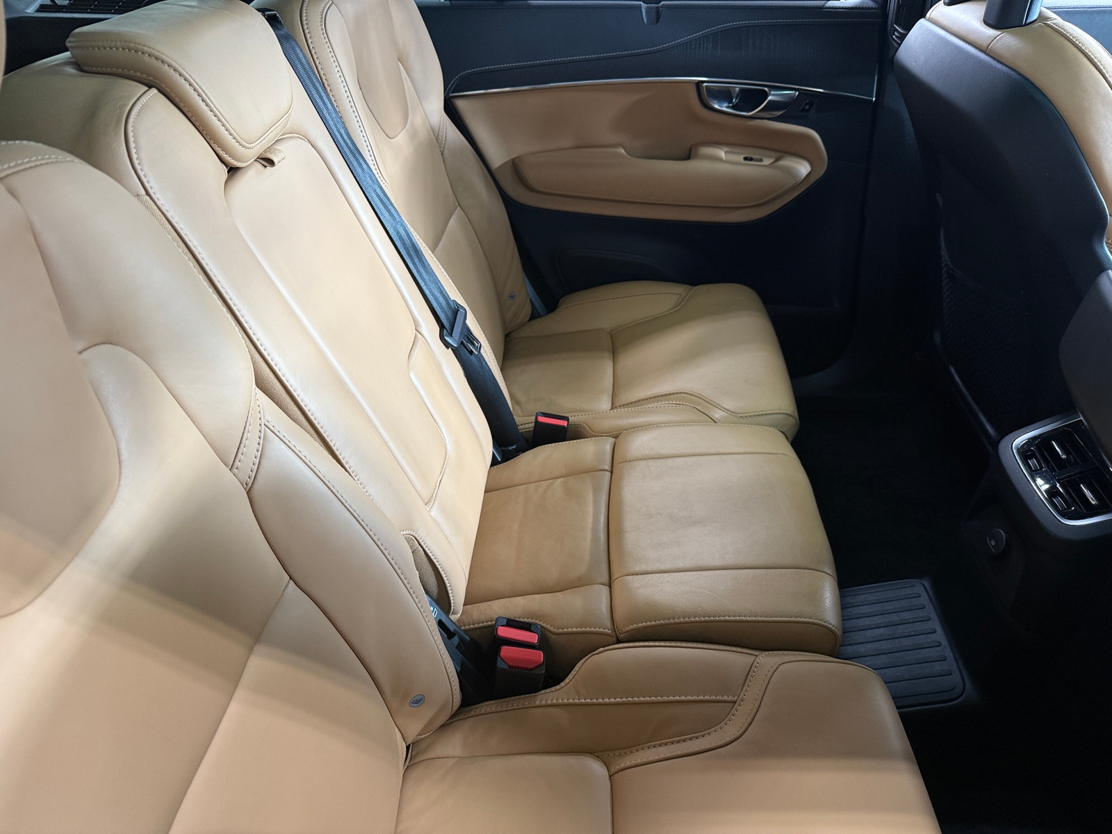 Thumbnail: 2021 Volvo XC90 - 5
