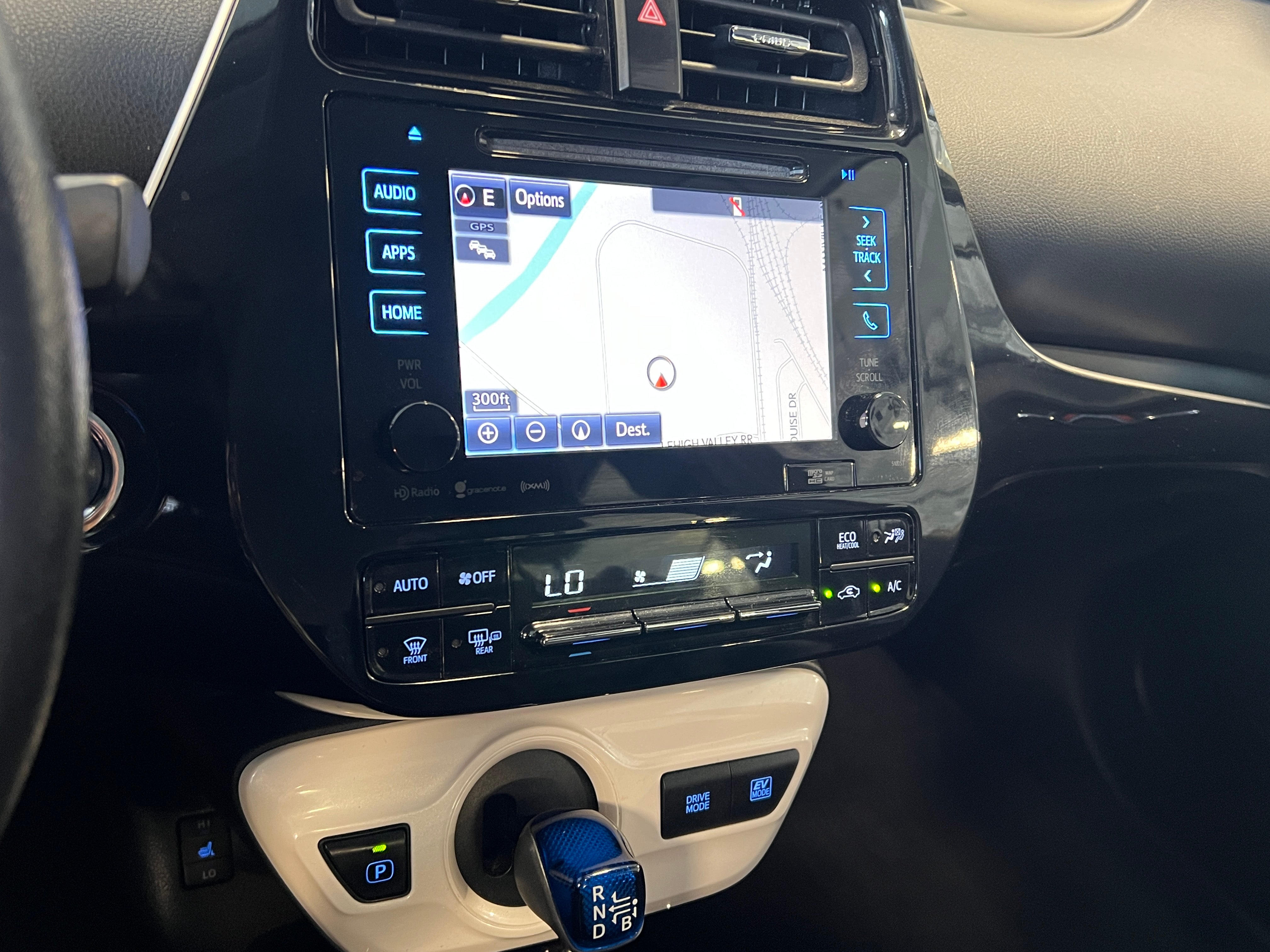 2017 Toyota Prius Four 3
