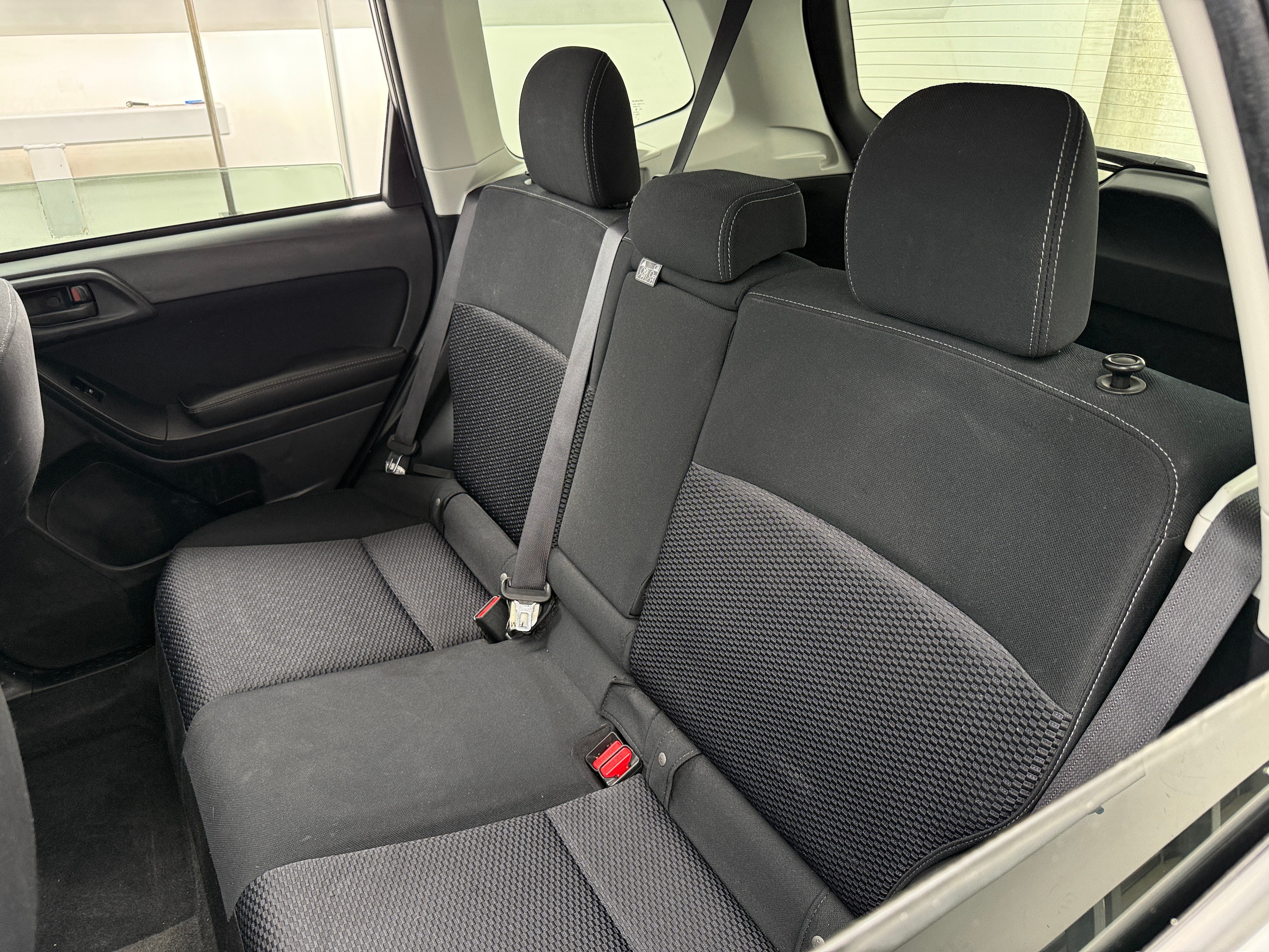 2016 Subaru Forester Premium 6