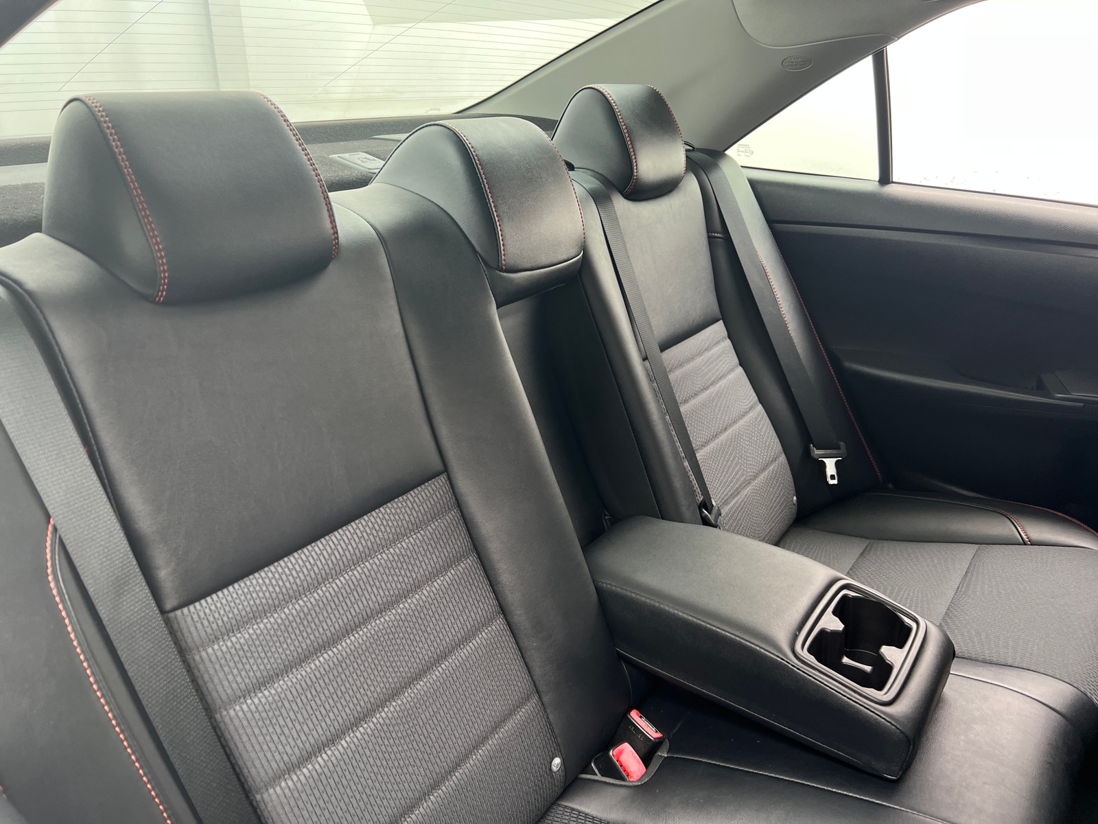 Thumbnail: 2016 Toyota Camry - 5