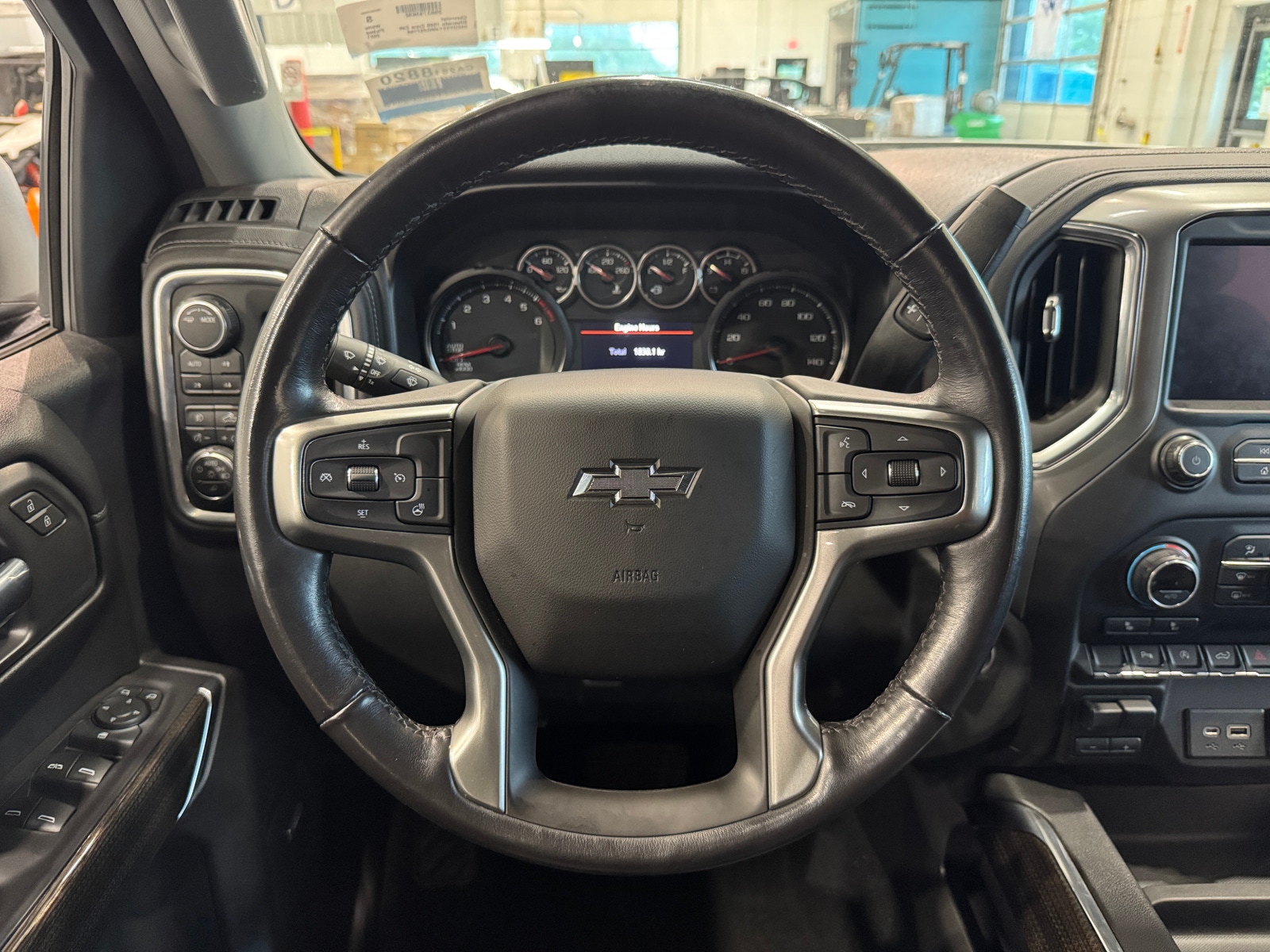 Thumbnail: 2021 Chevrolet Silverado 1500 - 5
