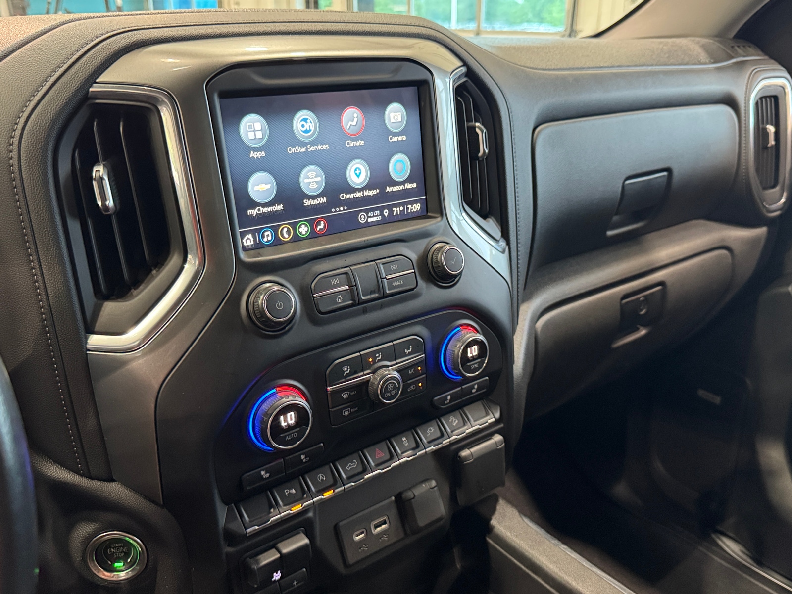Thumbnail: 2021 Chevrolet Silverado 1500 - 4