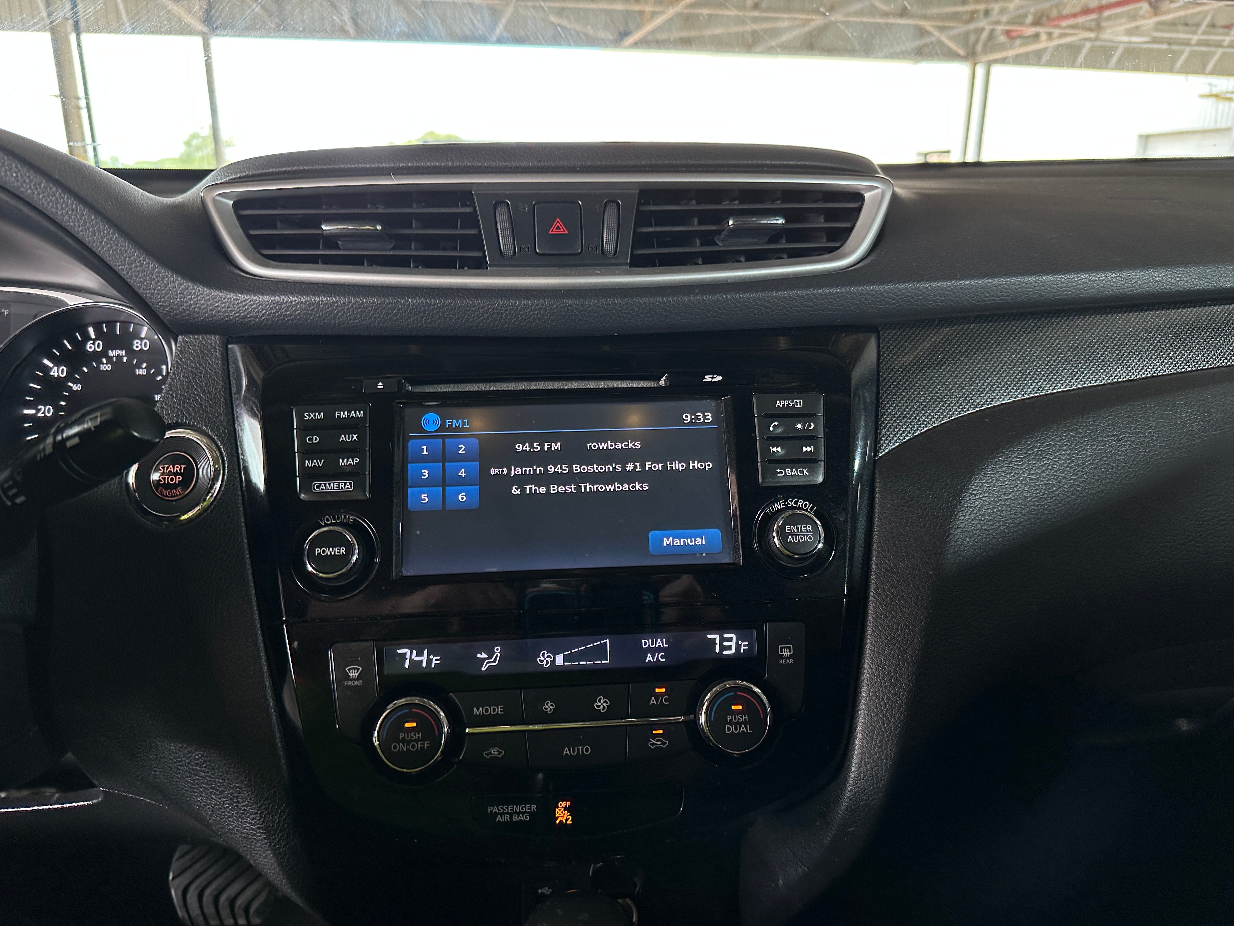 2014 Nissan Rogue SL 3