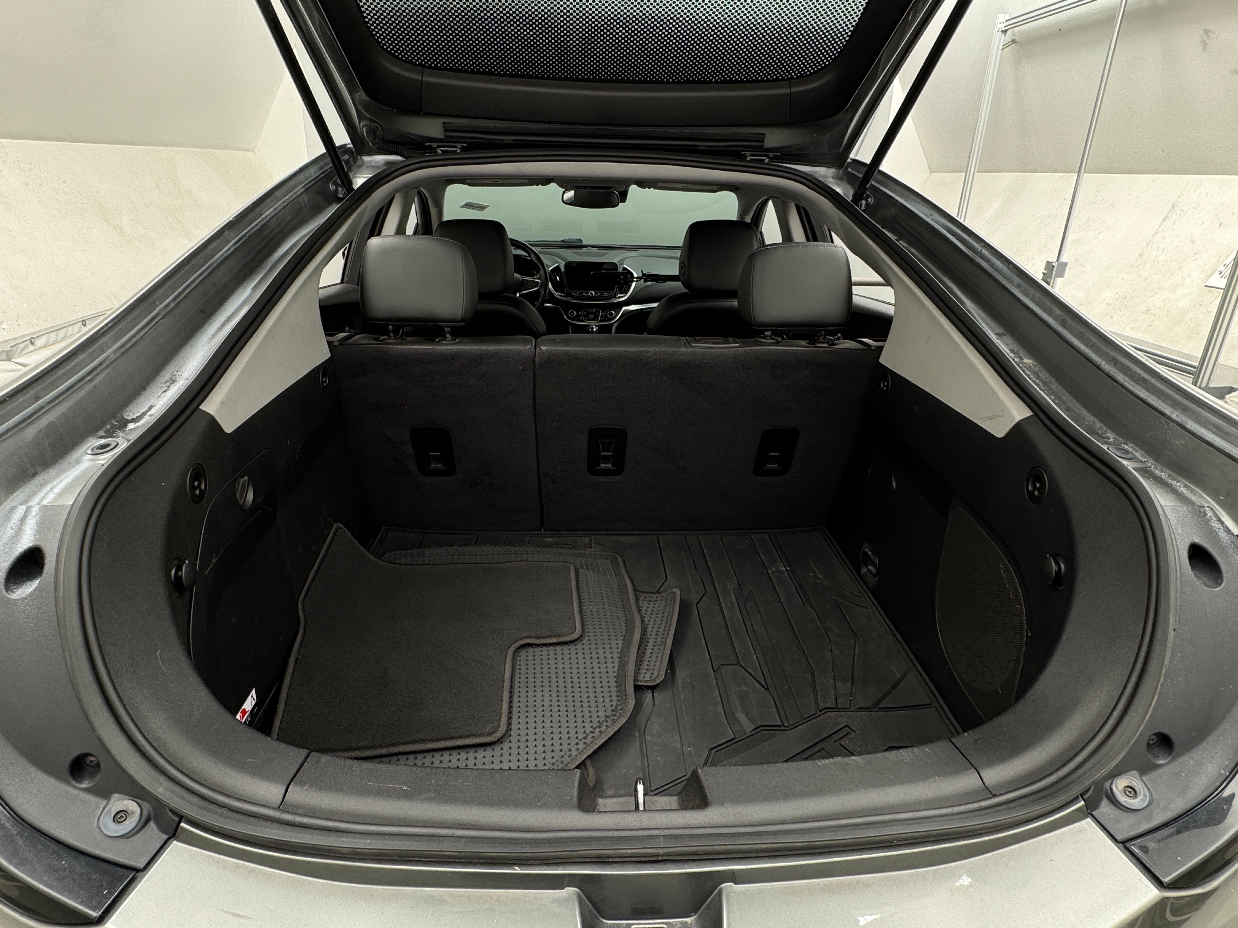 2017 Chevrolet Volt Premier 6