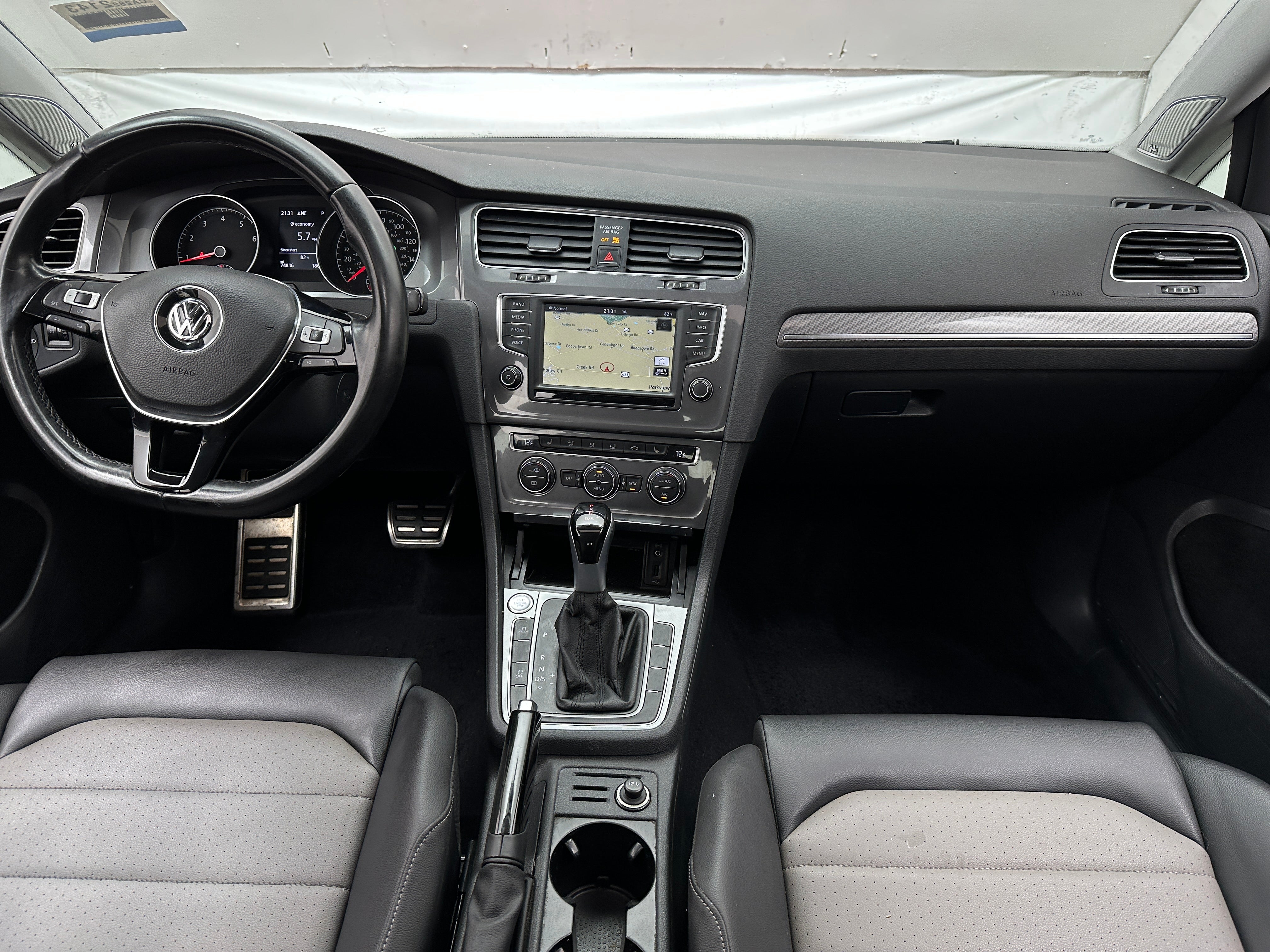 2017 Volkswagen Golf Alltrack SEL 2