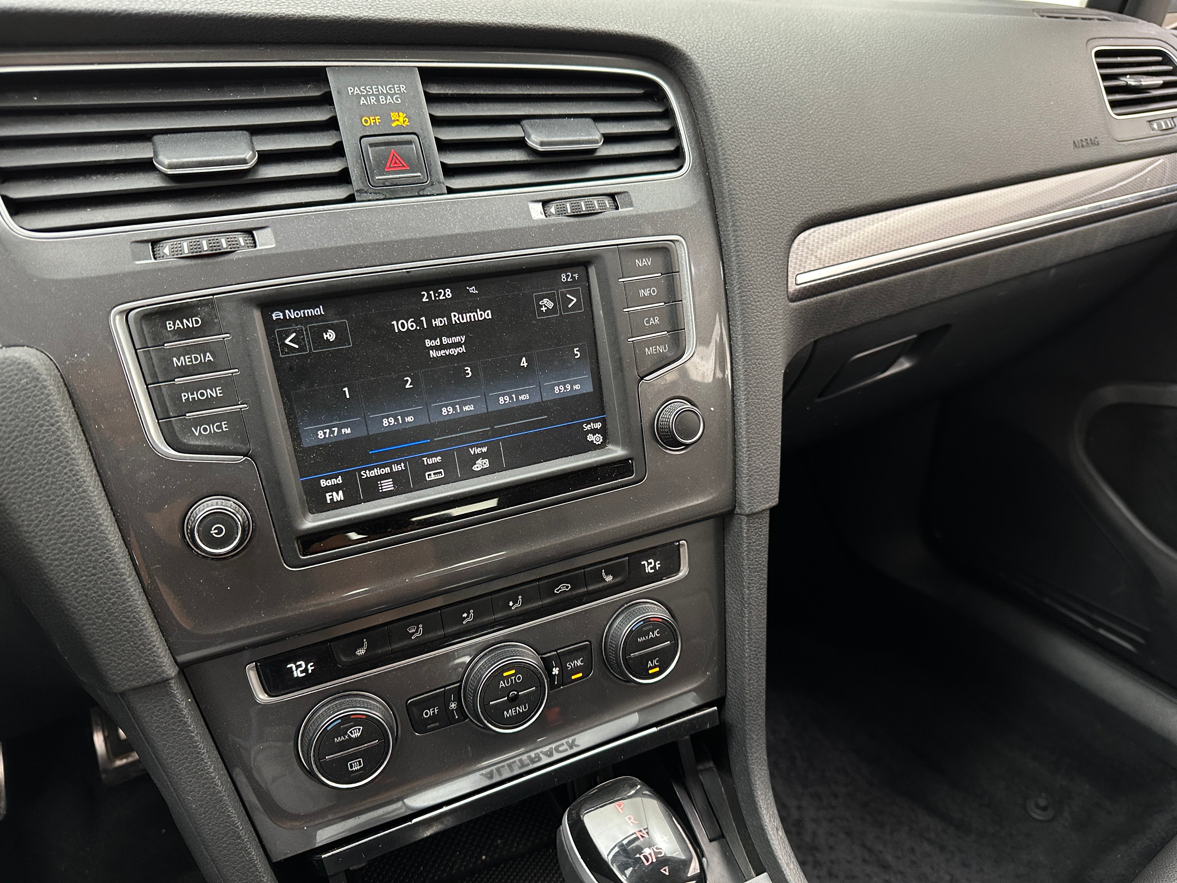 2017 Volkswagen Golf Alltrack SEL 3