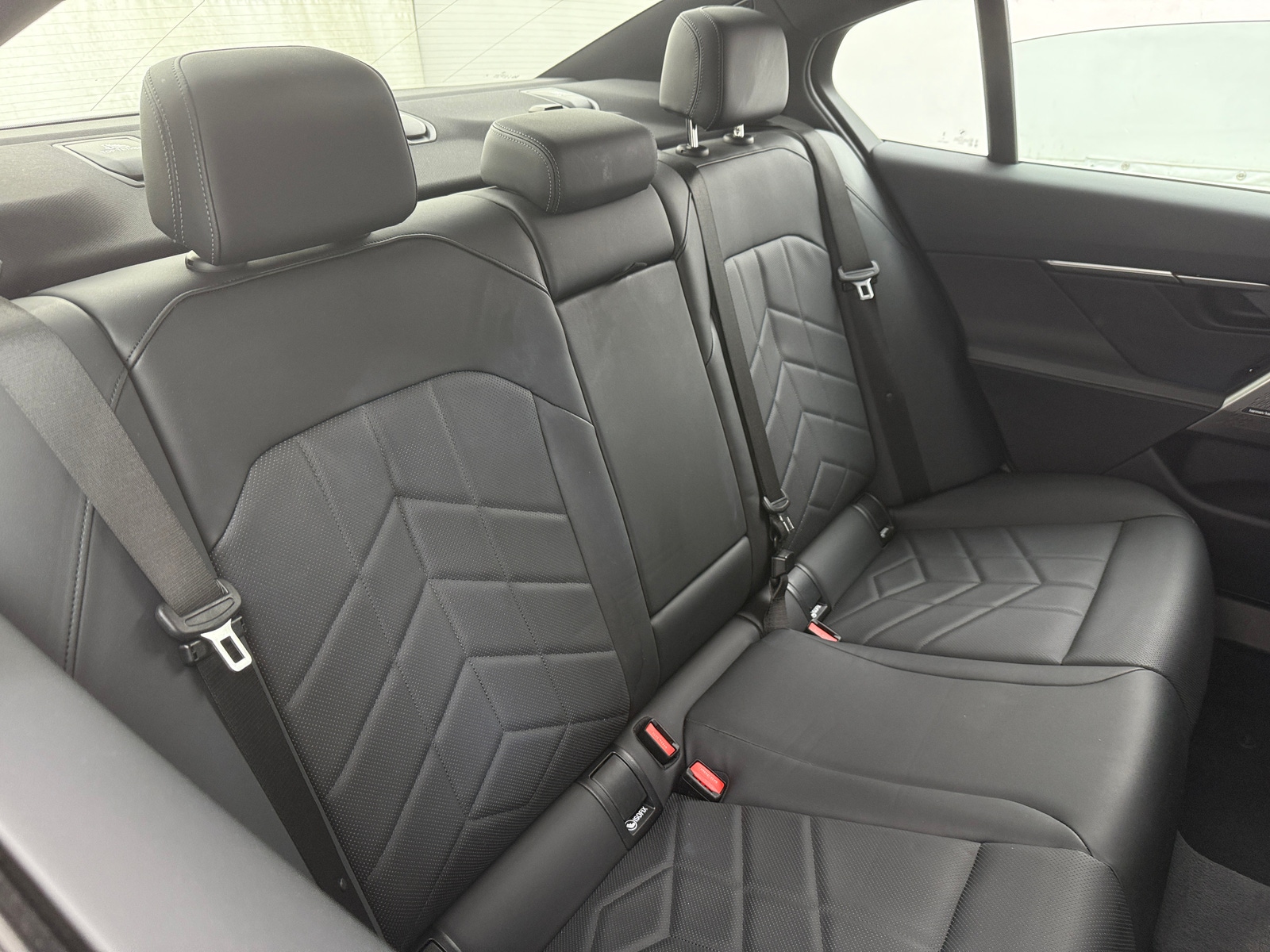 Thumbnail: 2024 BMW 5 Series - 5