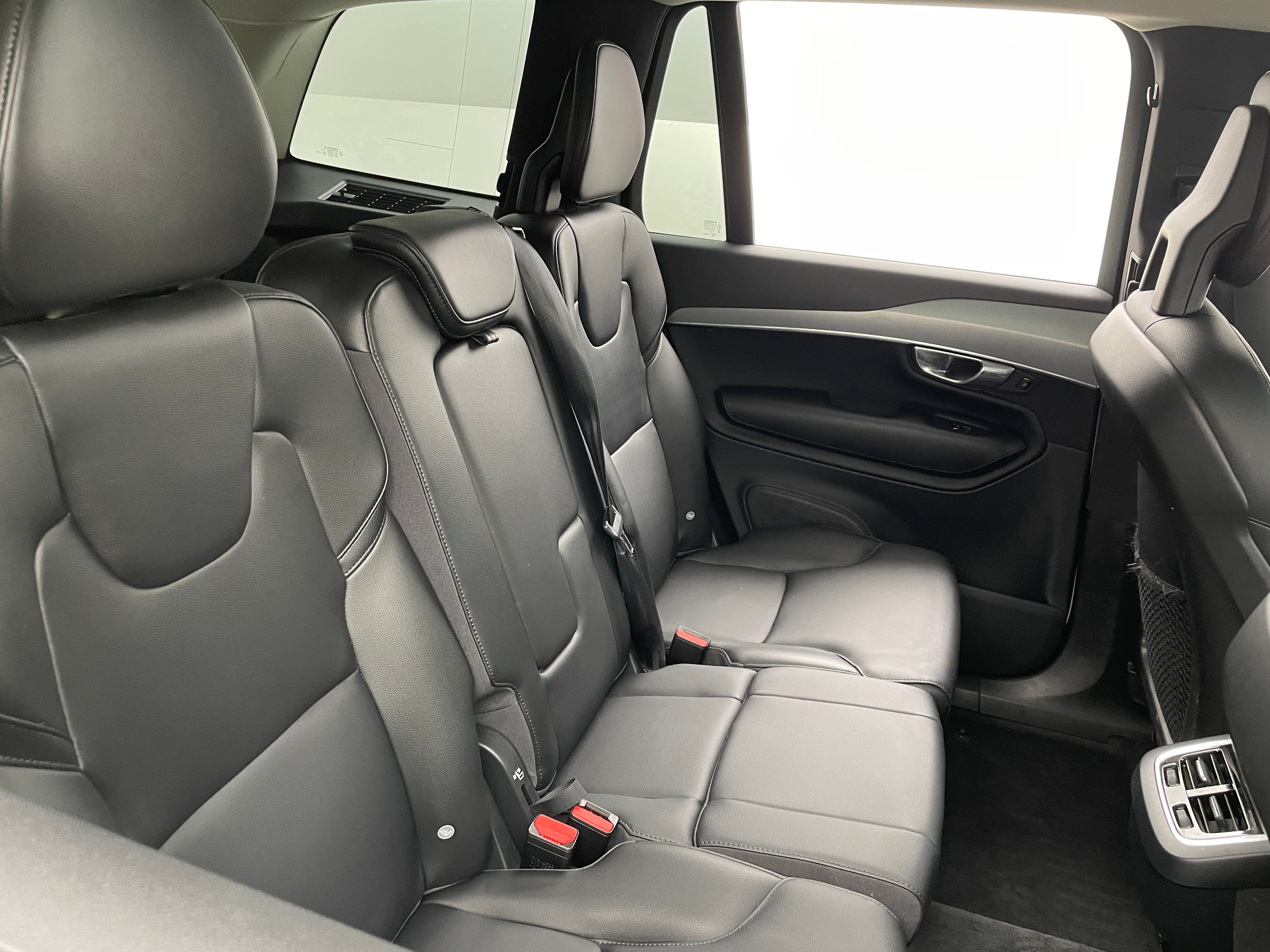 2021 Volvo XC90 T5 Momentum 5