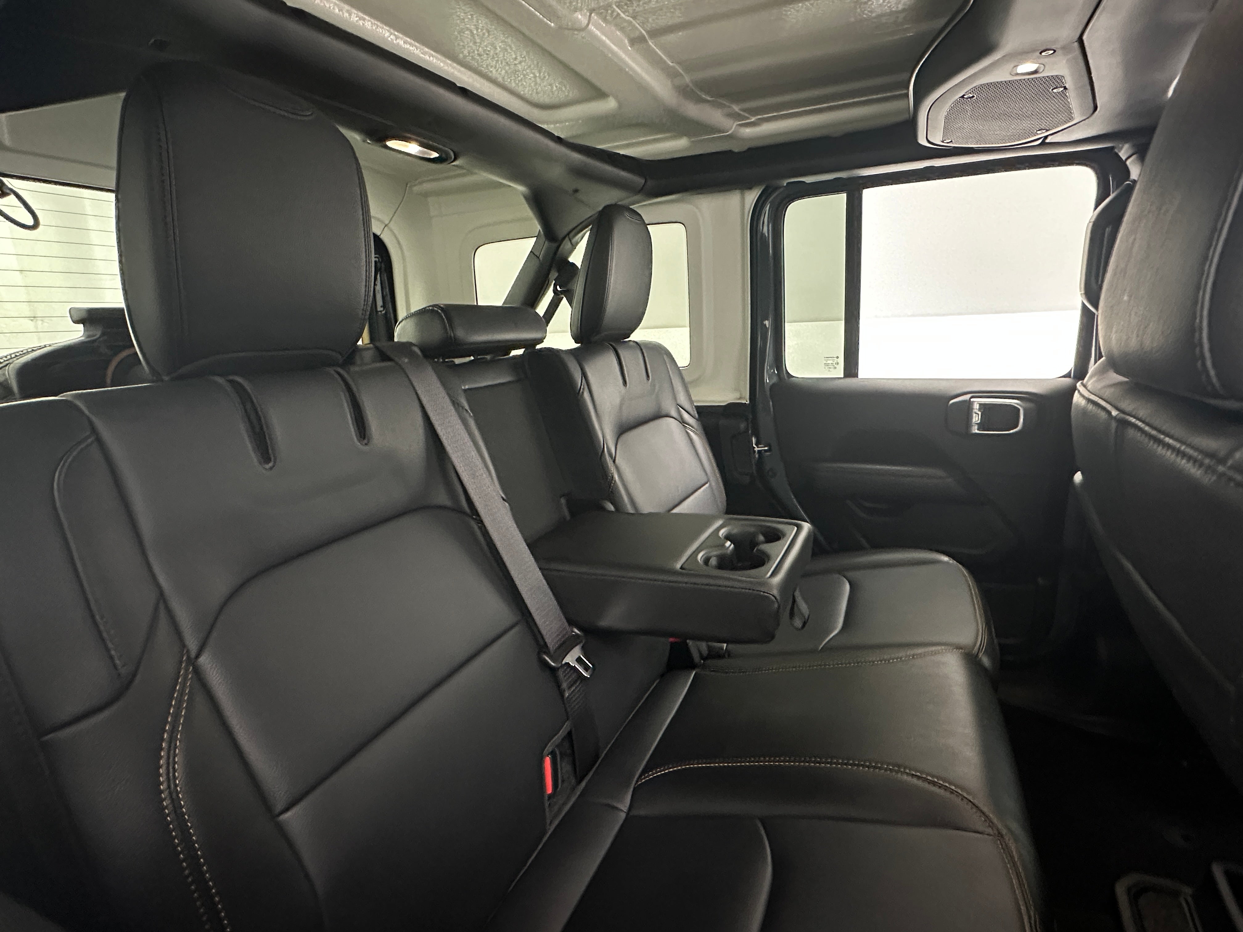 2024 Jeep Wrangler Sahara 4xe 5