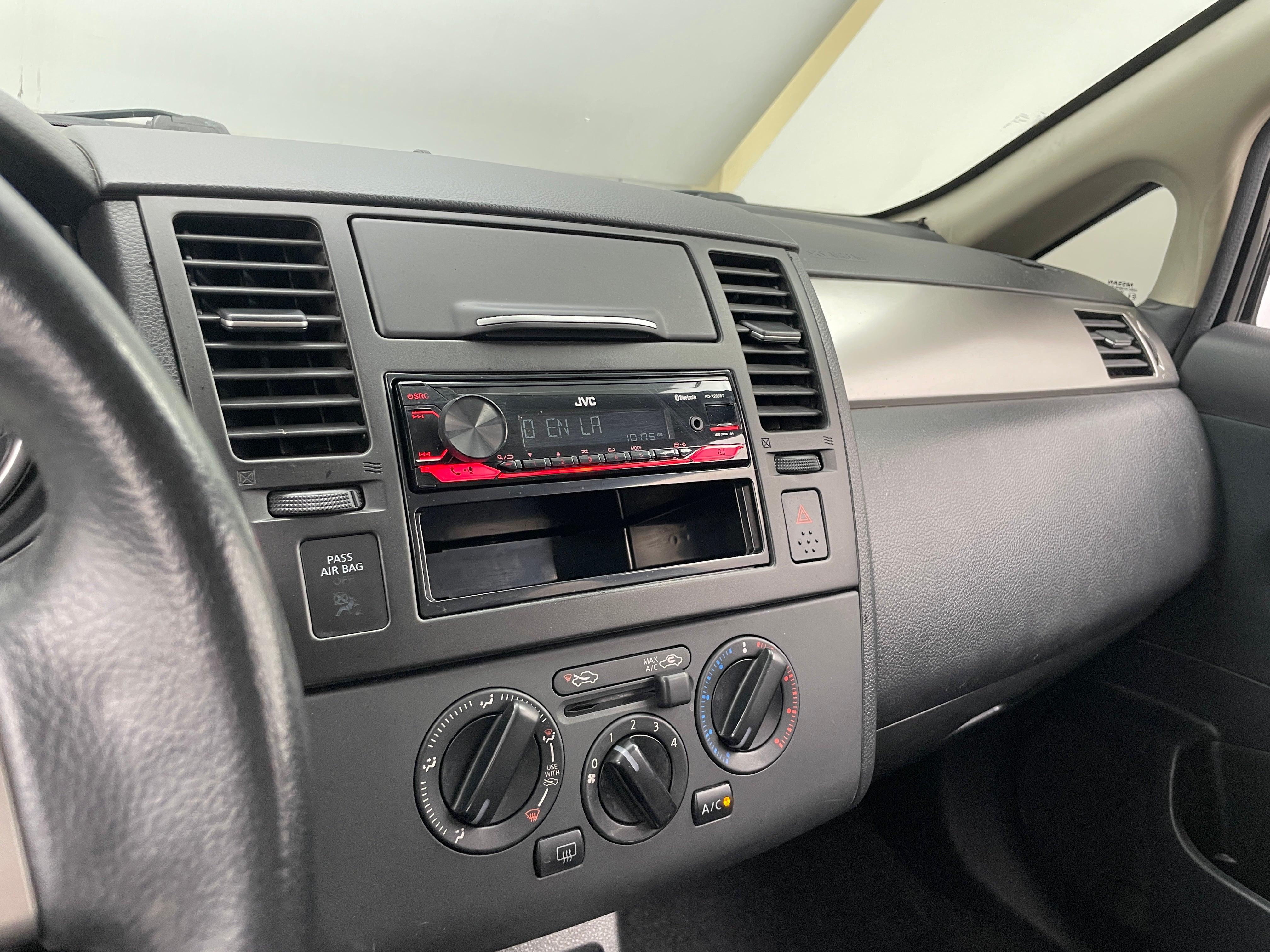 2012 Nissan Versa S 4