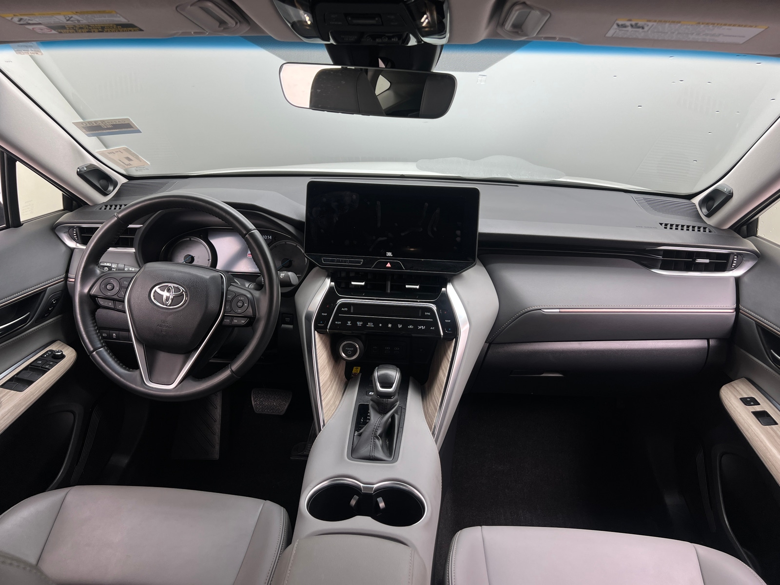 Thumbnail: 2023 Toyota Venza - 2