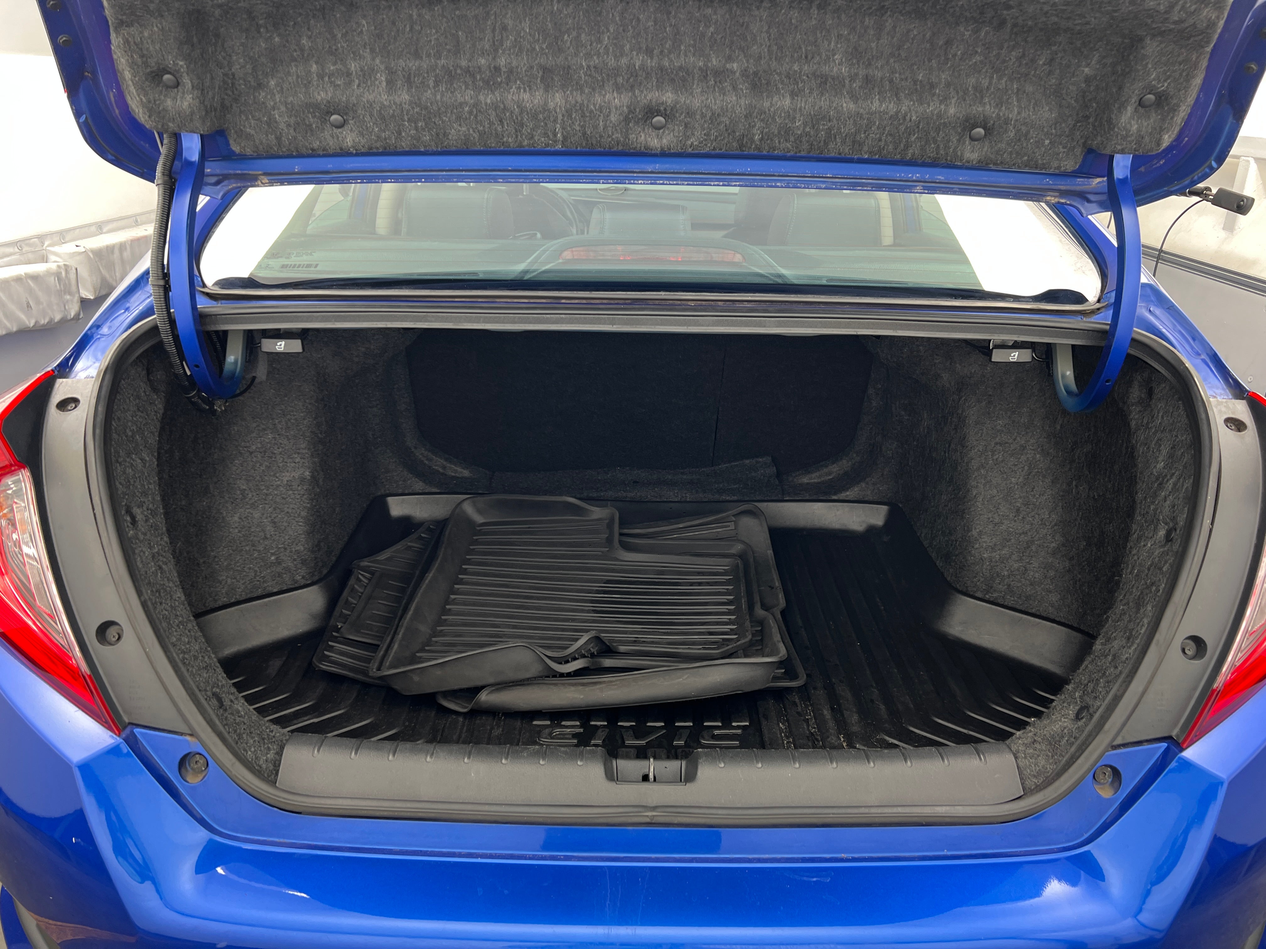 2019 Honda Civic Touring 6