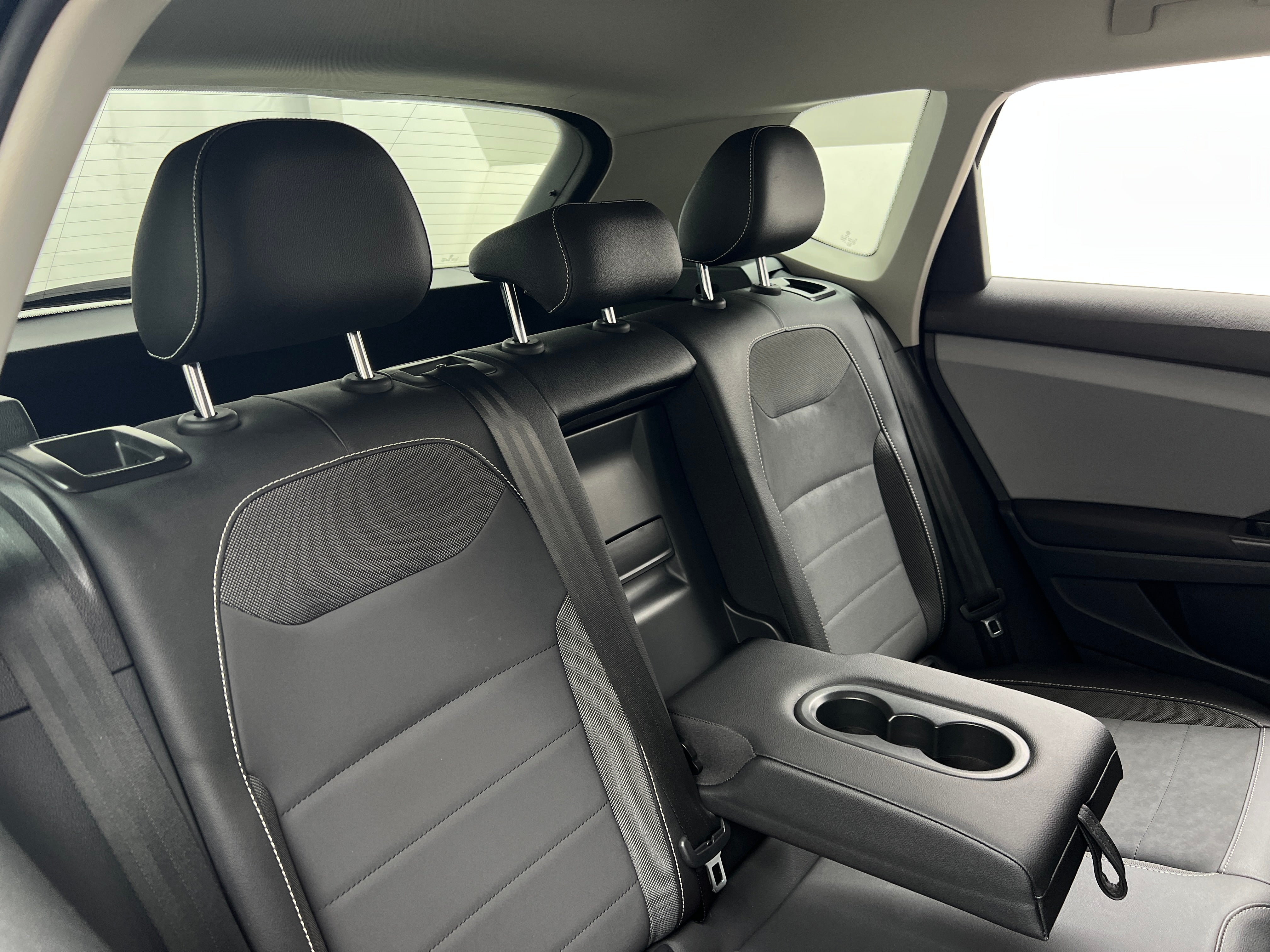 2022 Volkswagen Taos SE 5