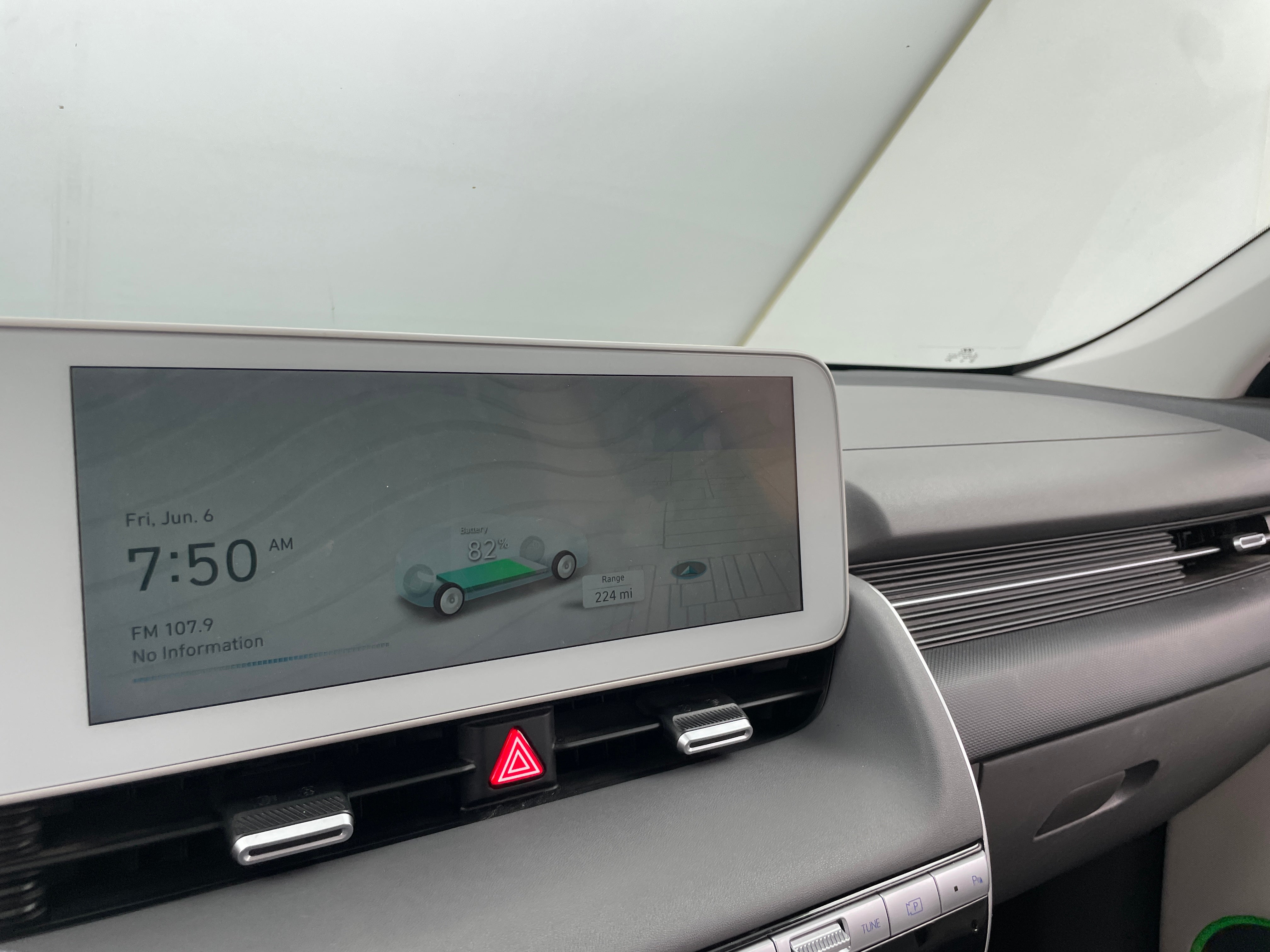 2022 Hyundai Ioniq 5 SEL 3