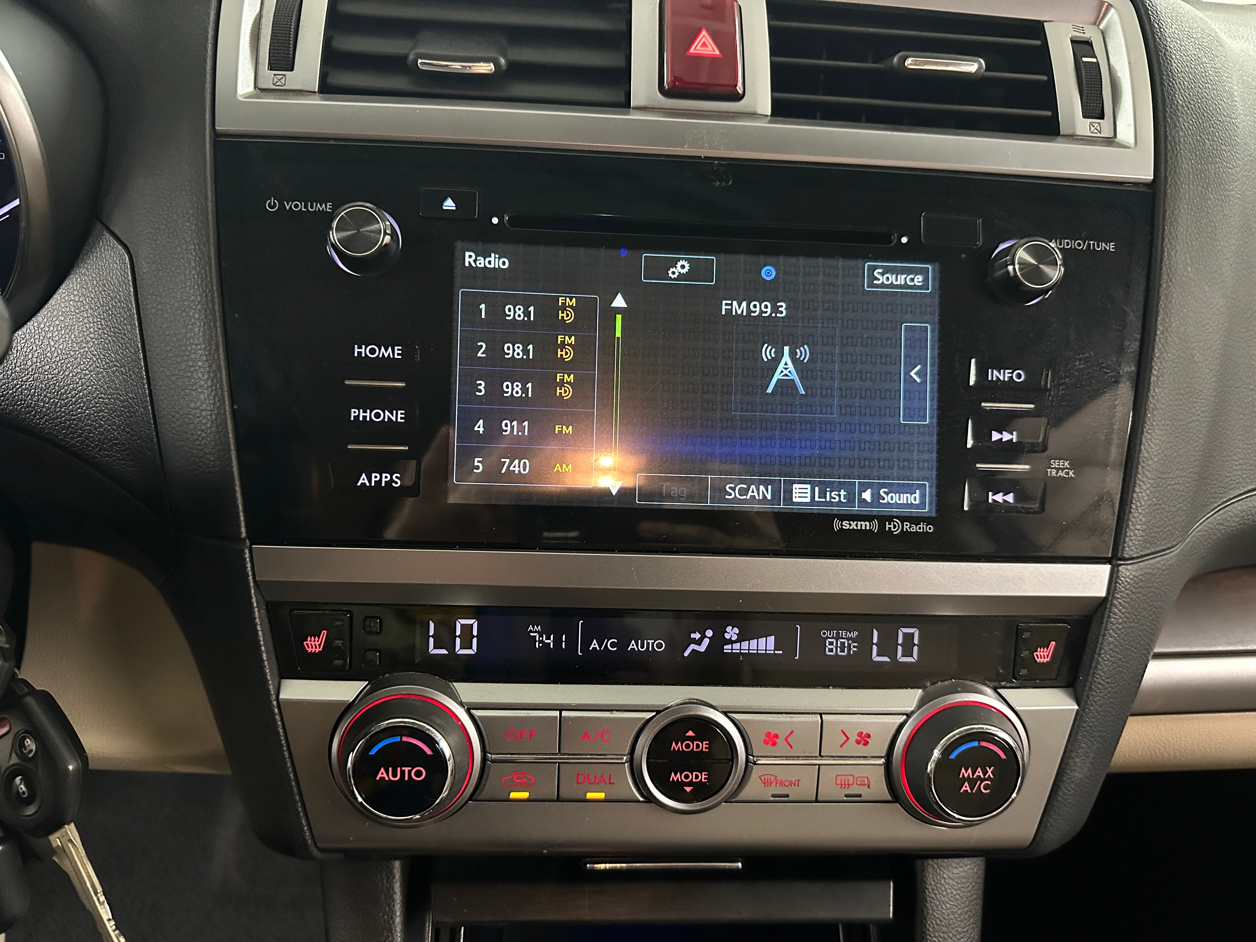 2015 Subaru Outback 2.5i Limited 3