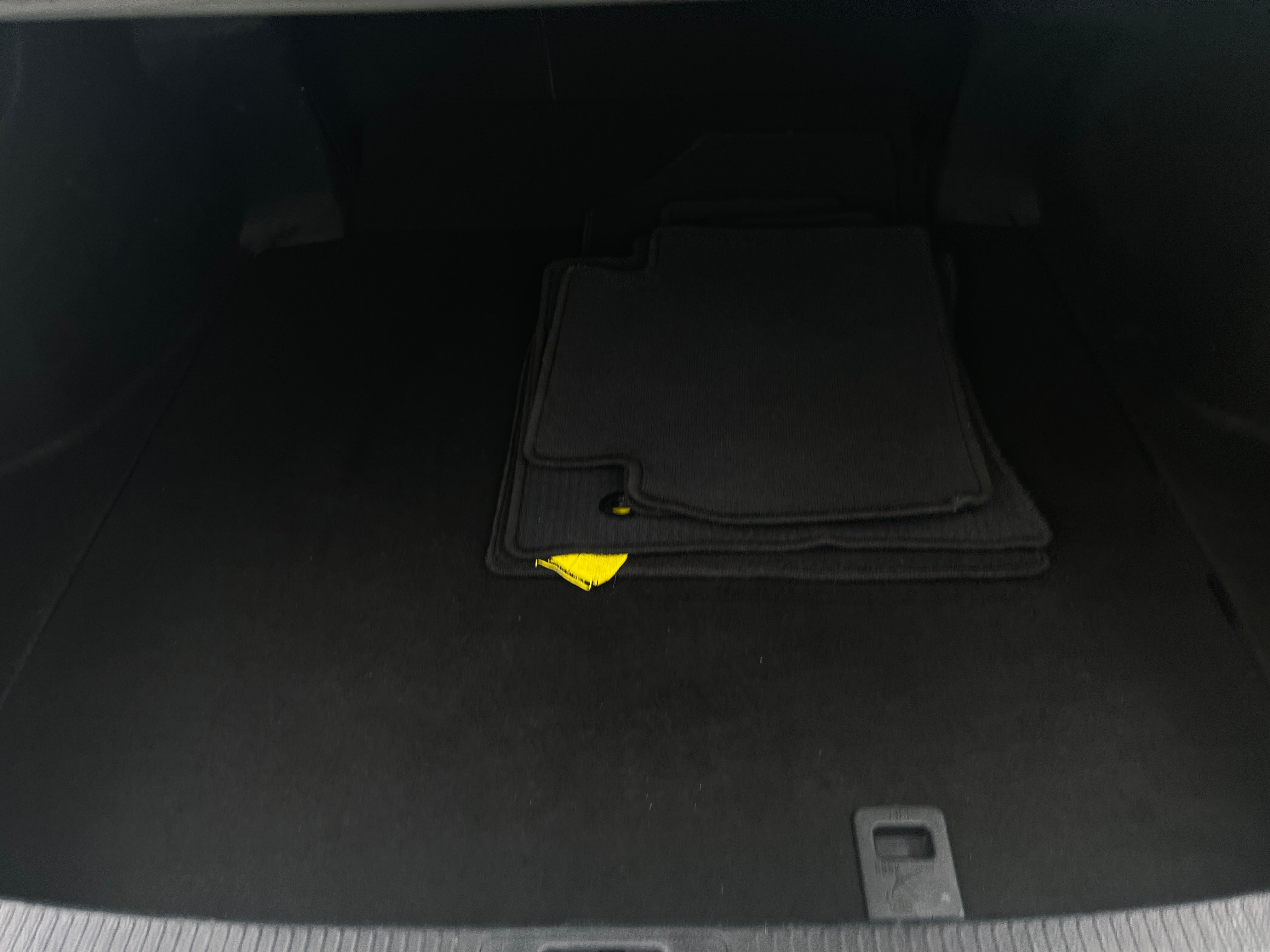 2021 Toyota Camry SE 6