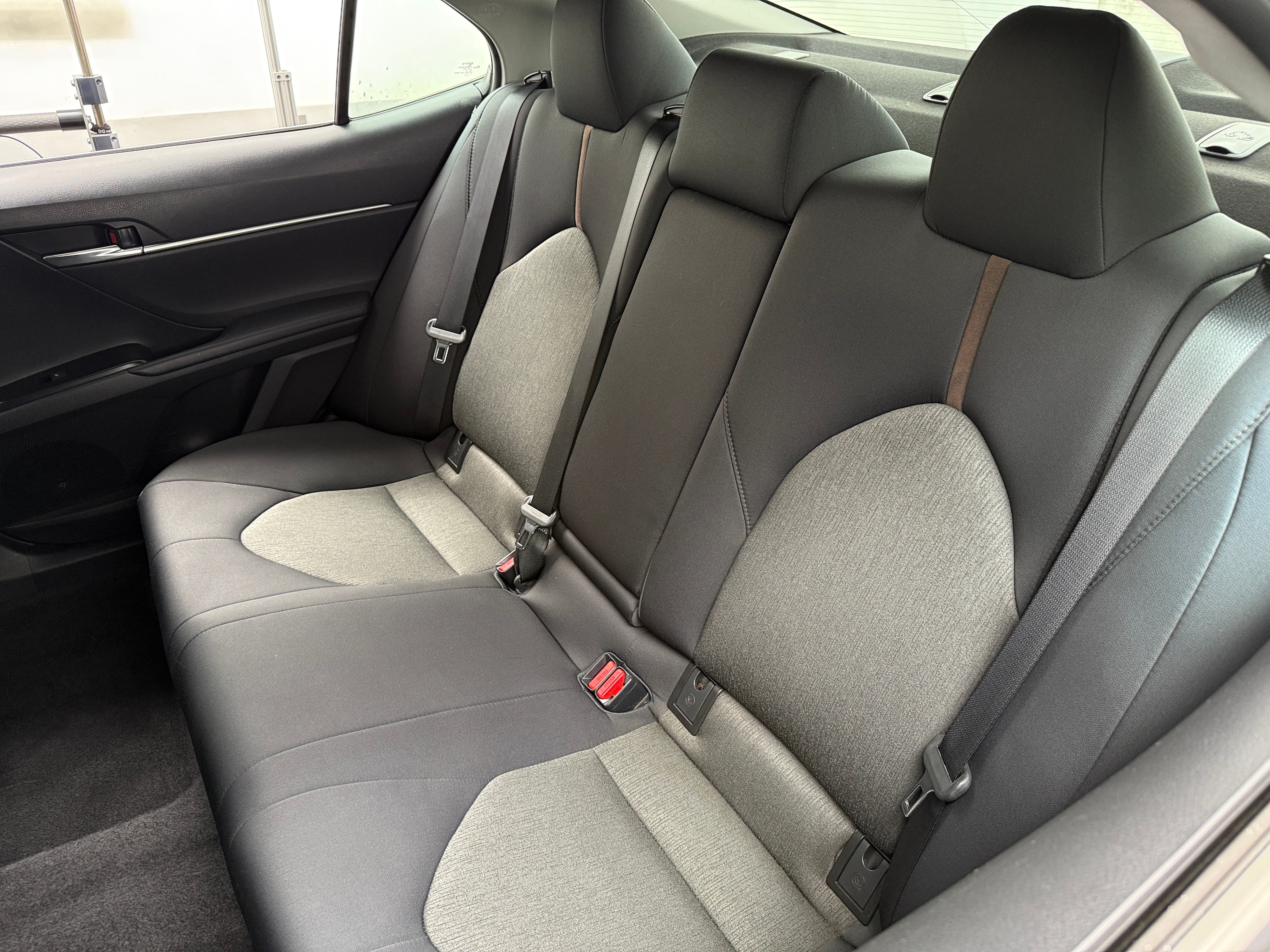 2019 Toyota Camry LE 6