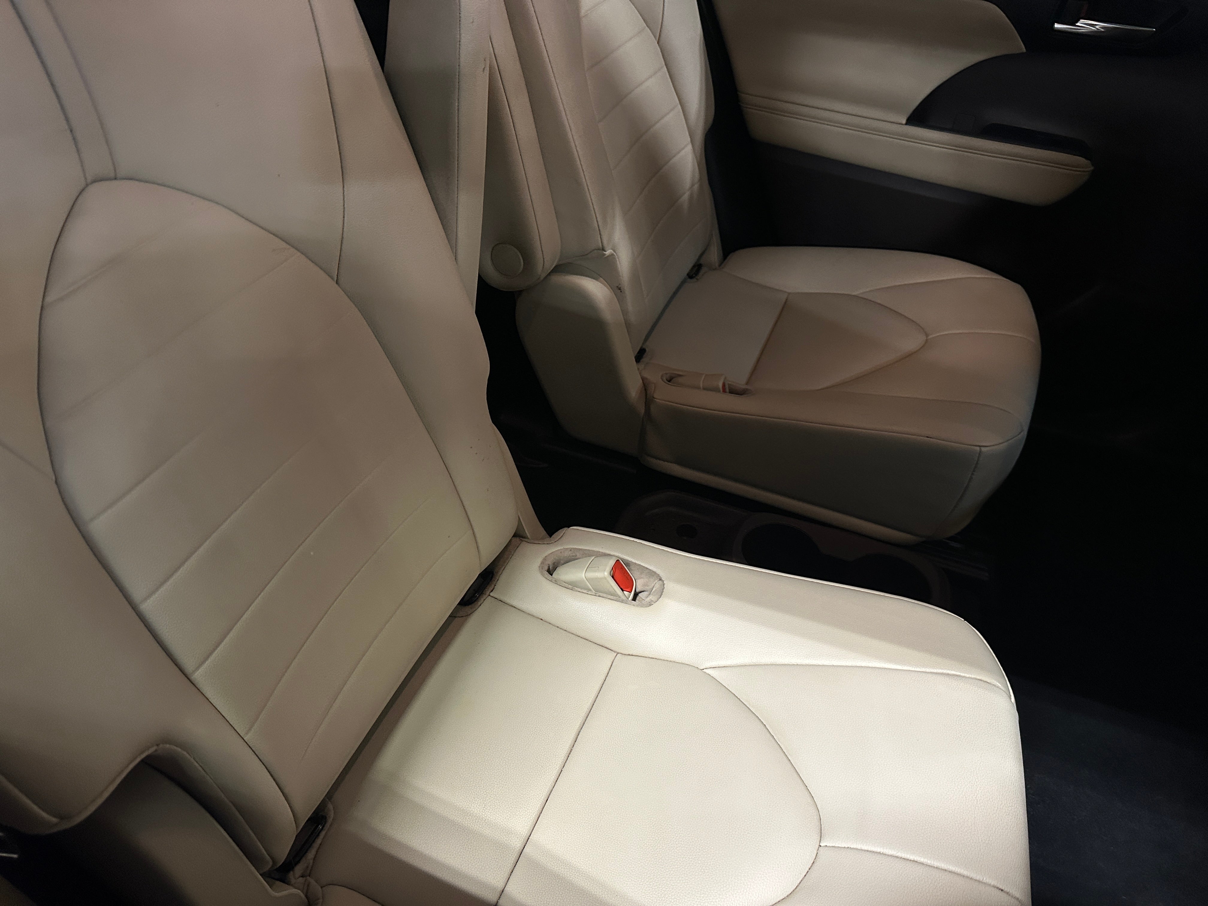 2021 Toyota Highlander XLE 5