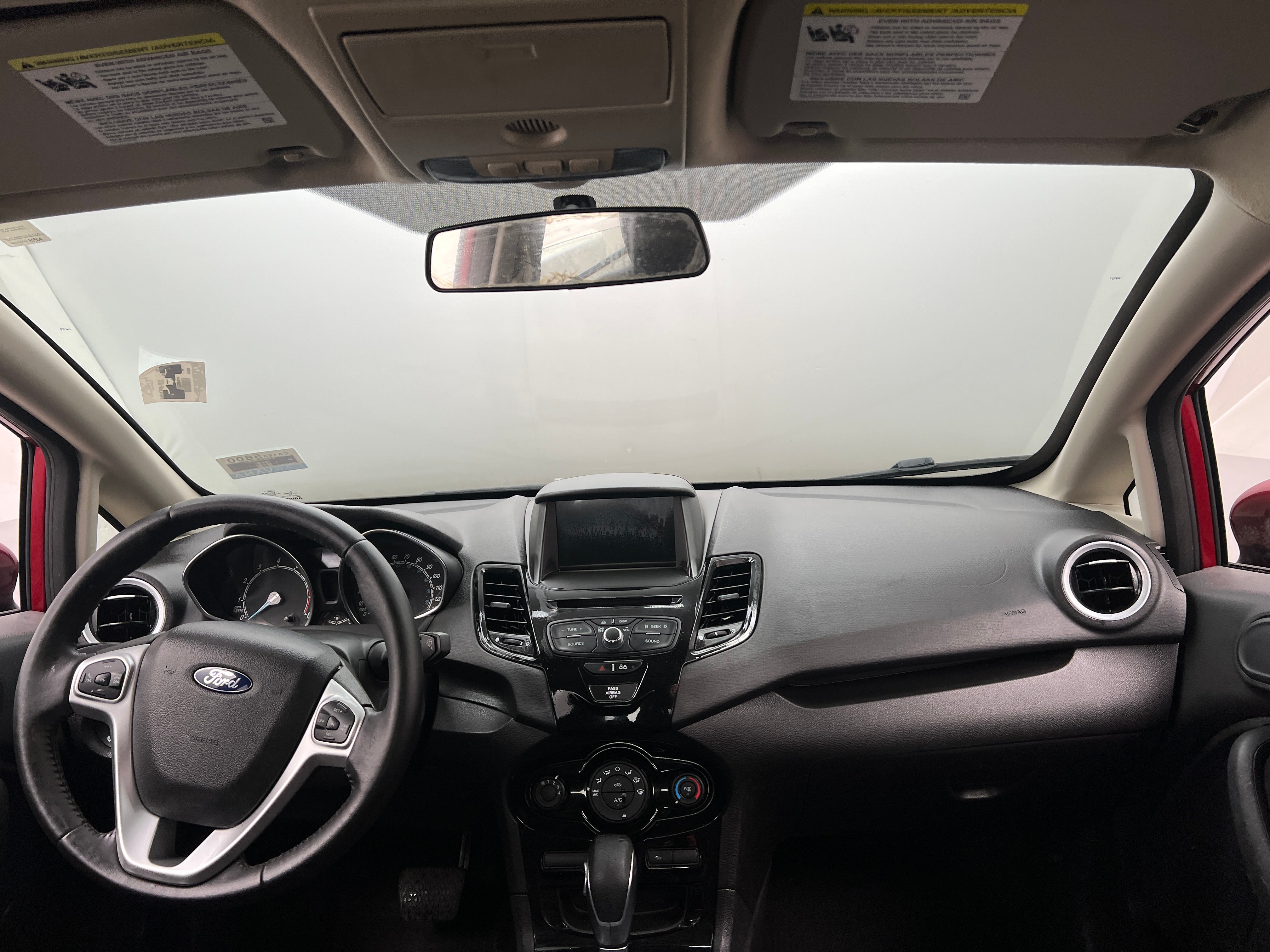 2016 Ford Fiesta SE 3