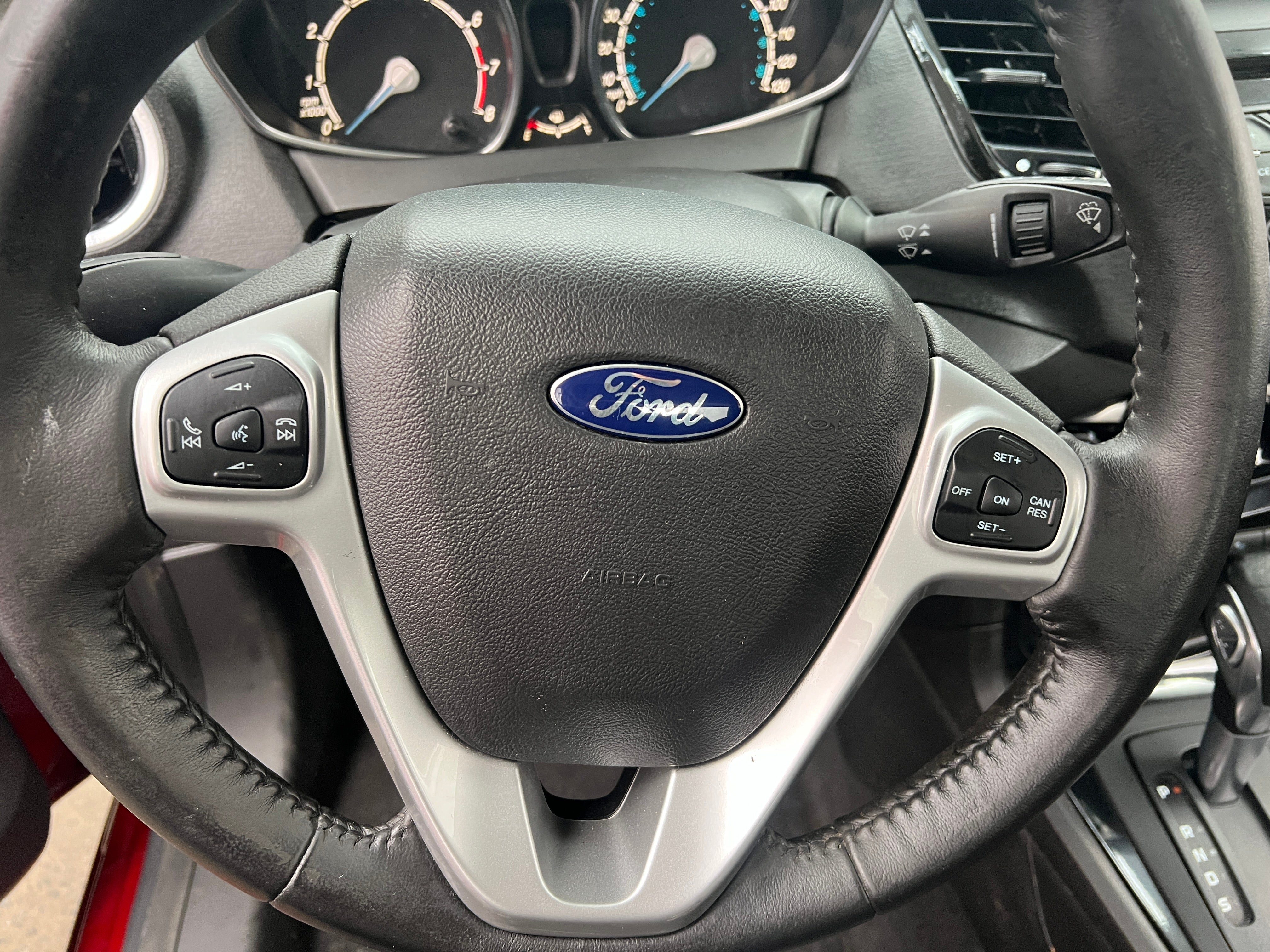 2016 Ford Fiesta SE 5