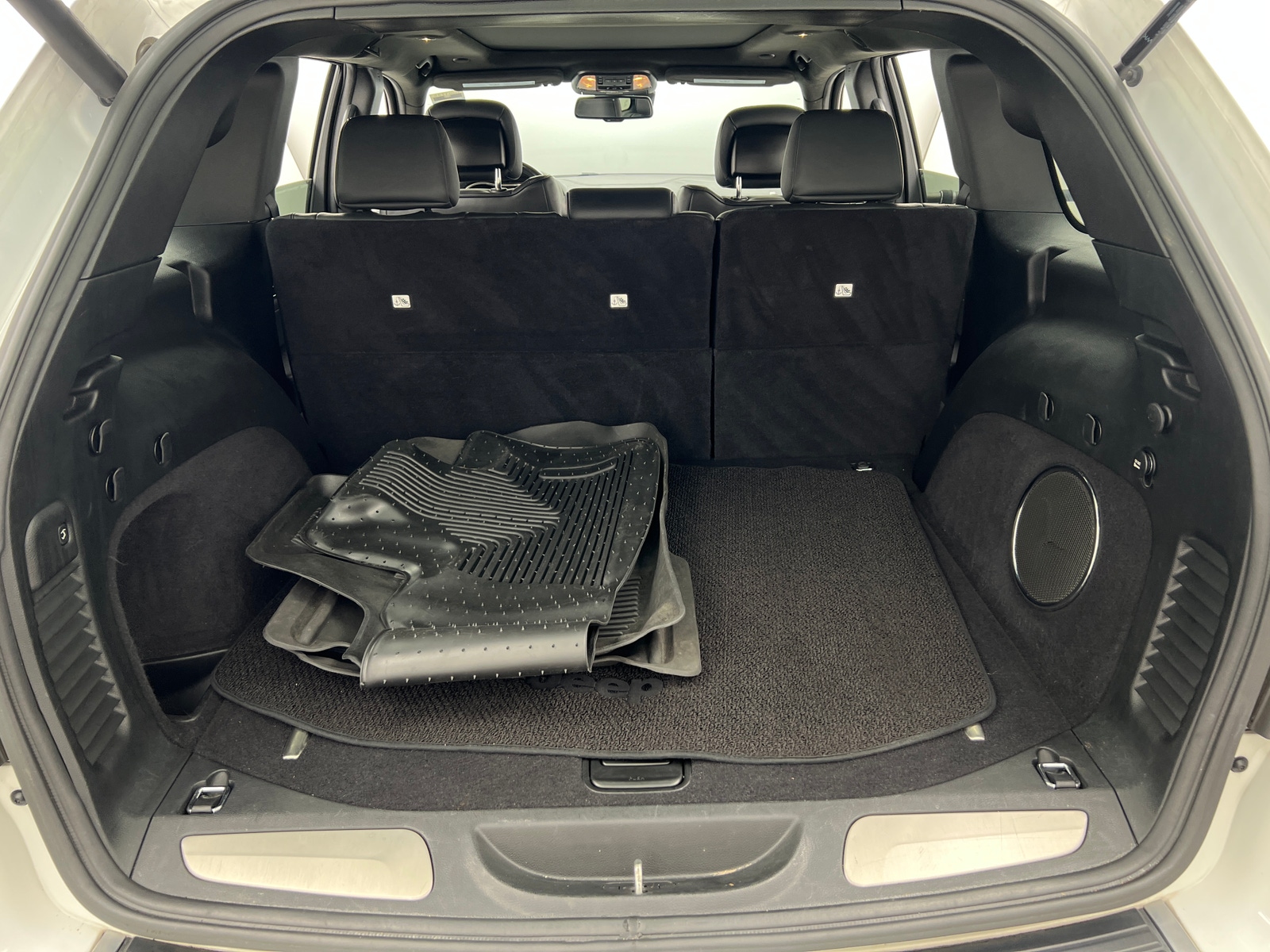 Thumbnail: 2016 Jeep Grand Cherokee - 6