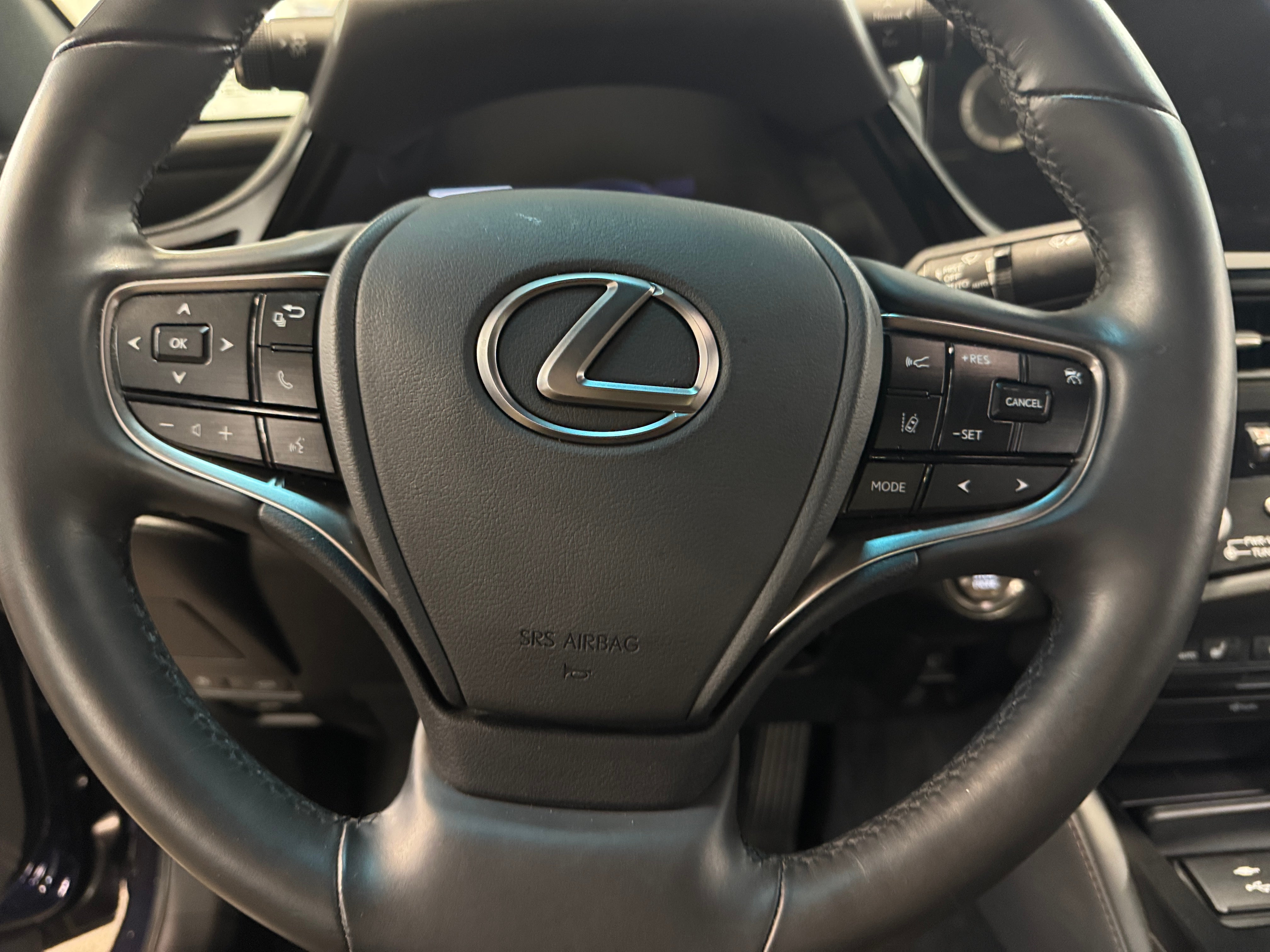 2022 Lexus ES 350 5