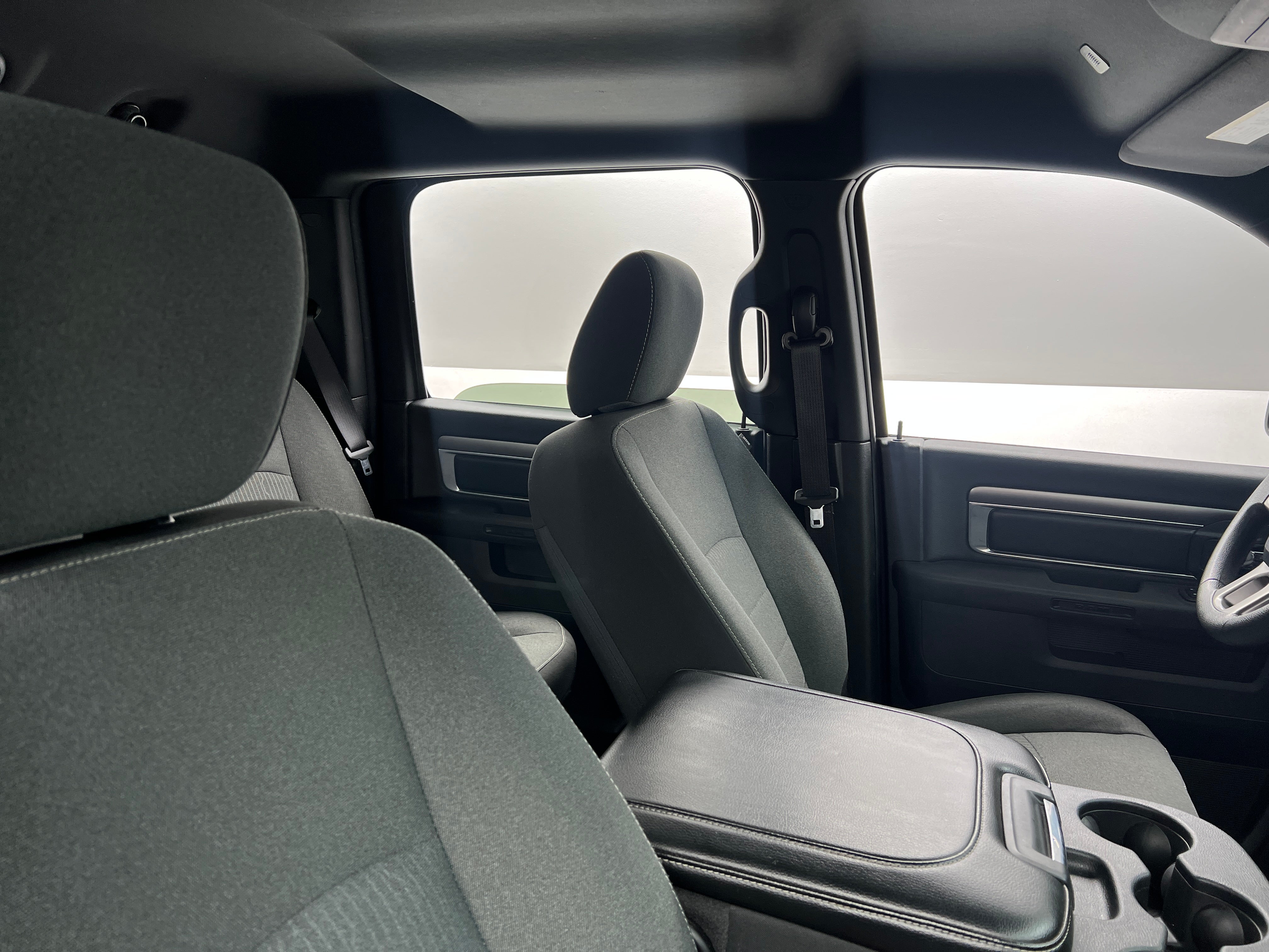 2022 RAM 1500 Classic Warlock 2