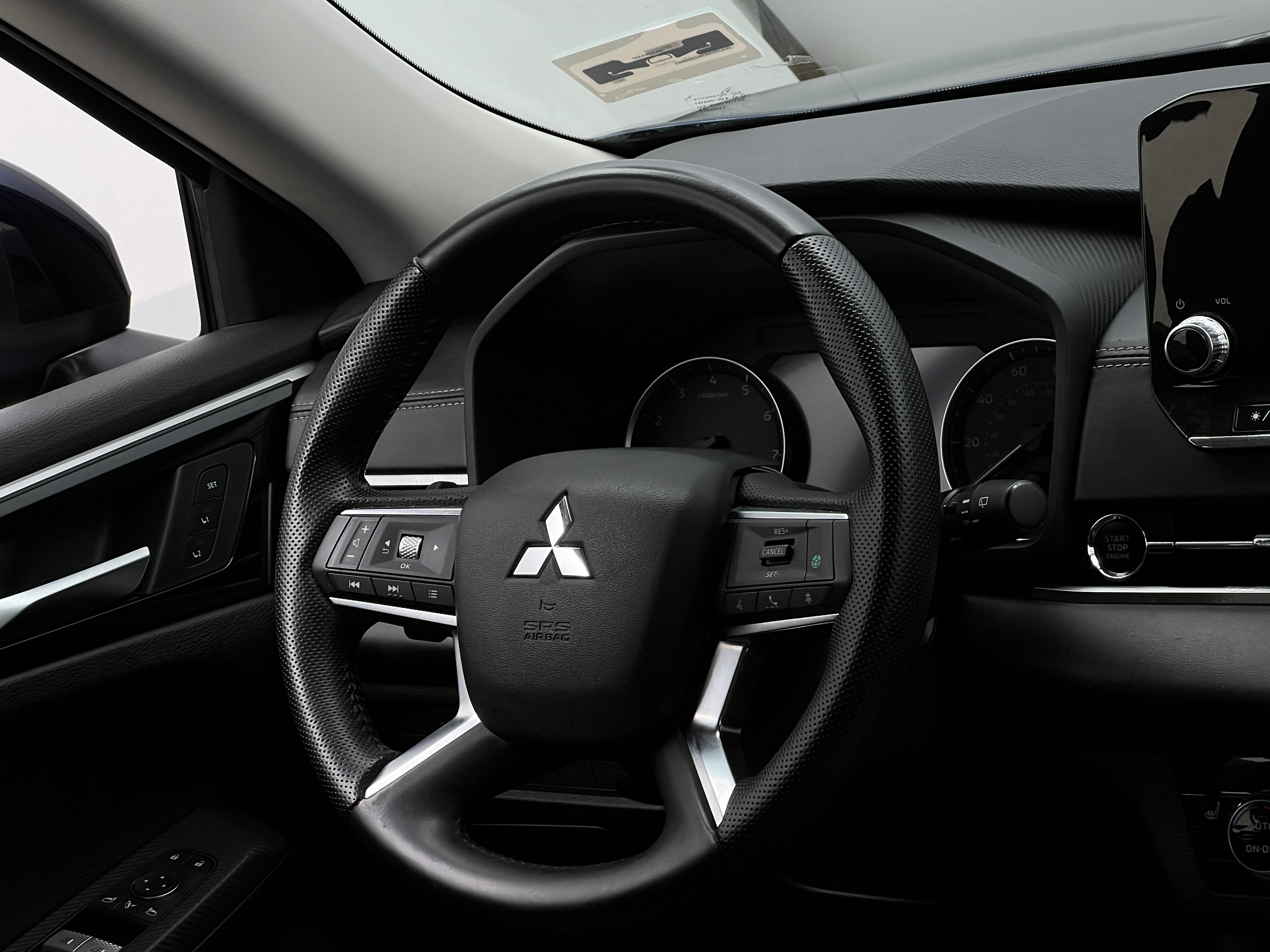 2022 Mitsubishi Outlander SEL 4