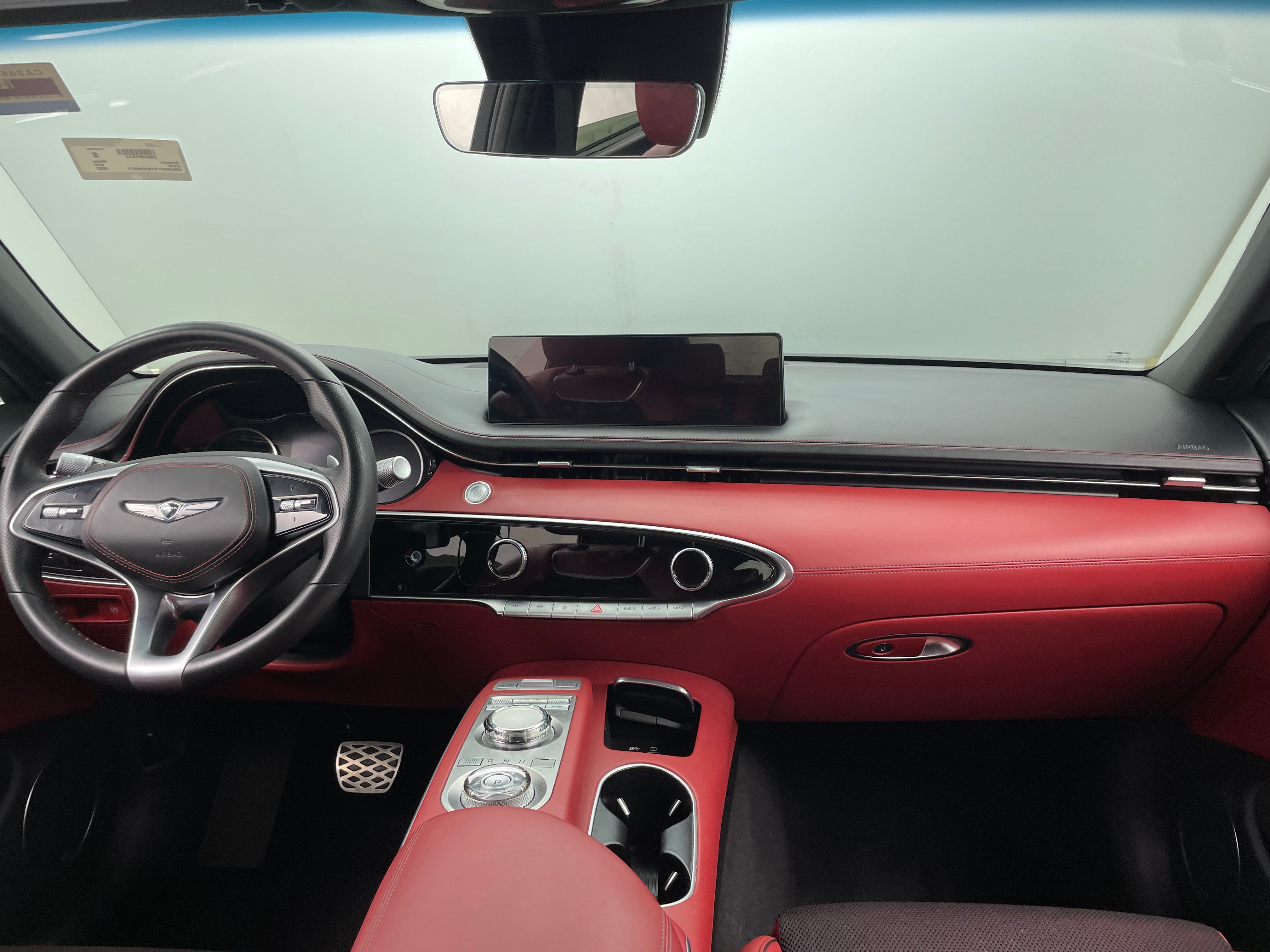 2022 Genesis GV70 Standard 2