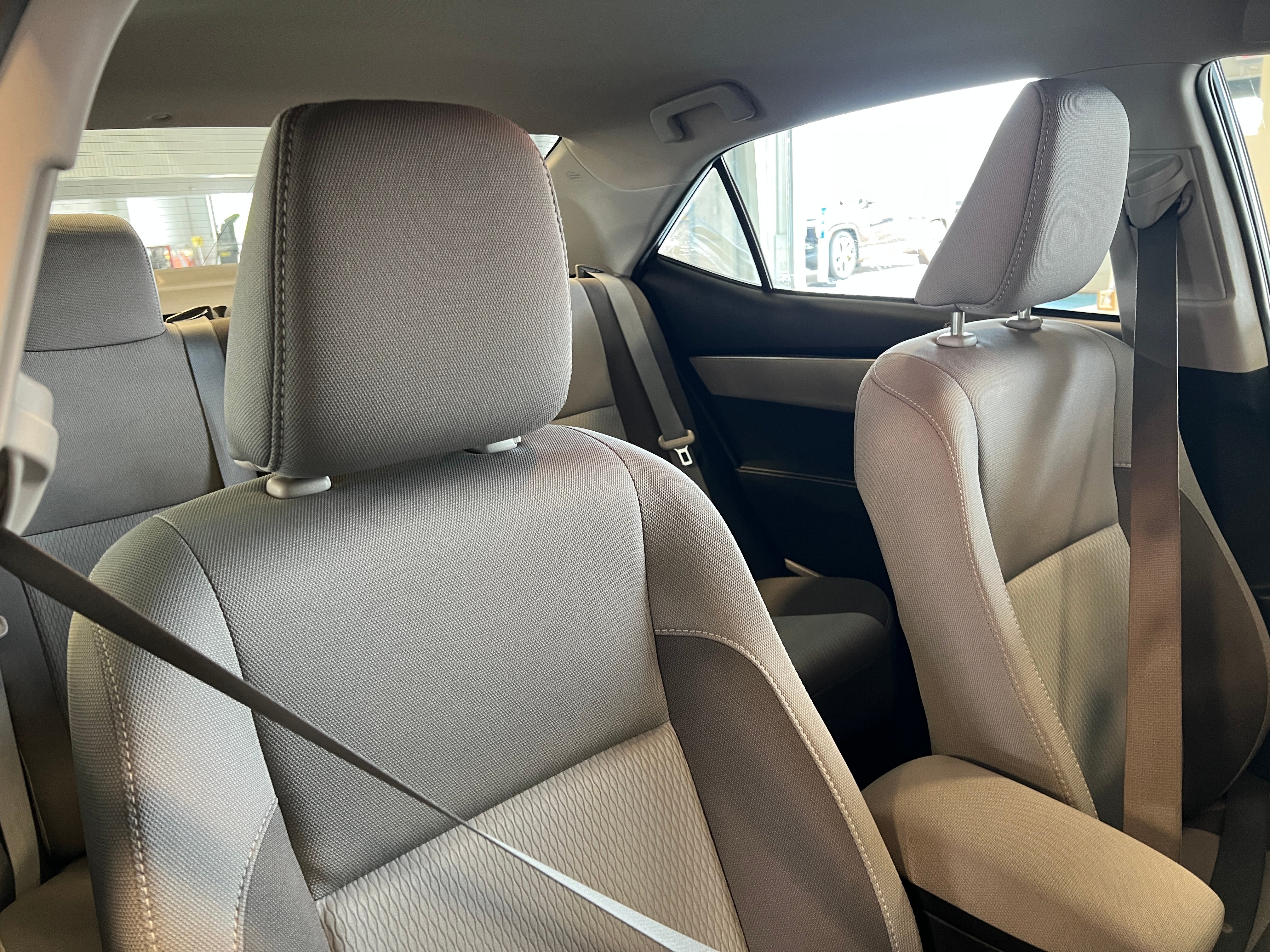 2017 Toyota Corolla LE 2