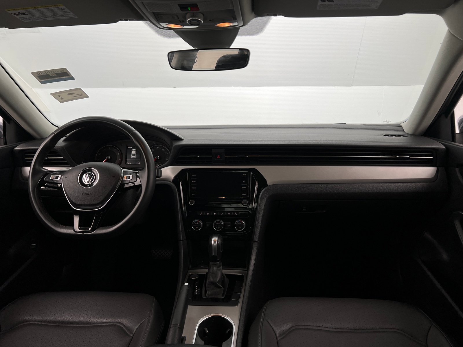 Thumbnail: 2022 Volkswagen Passat - 2