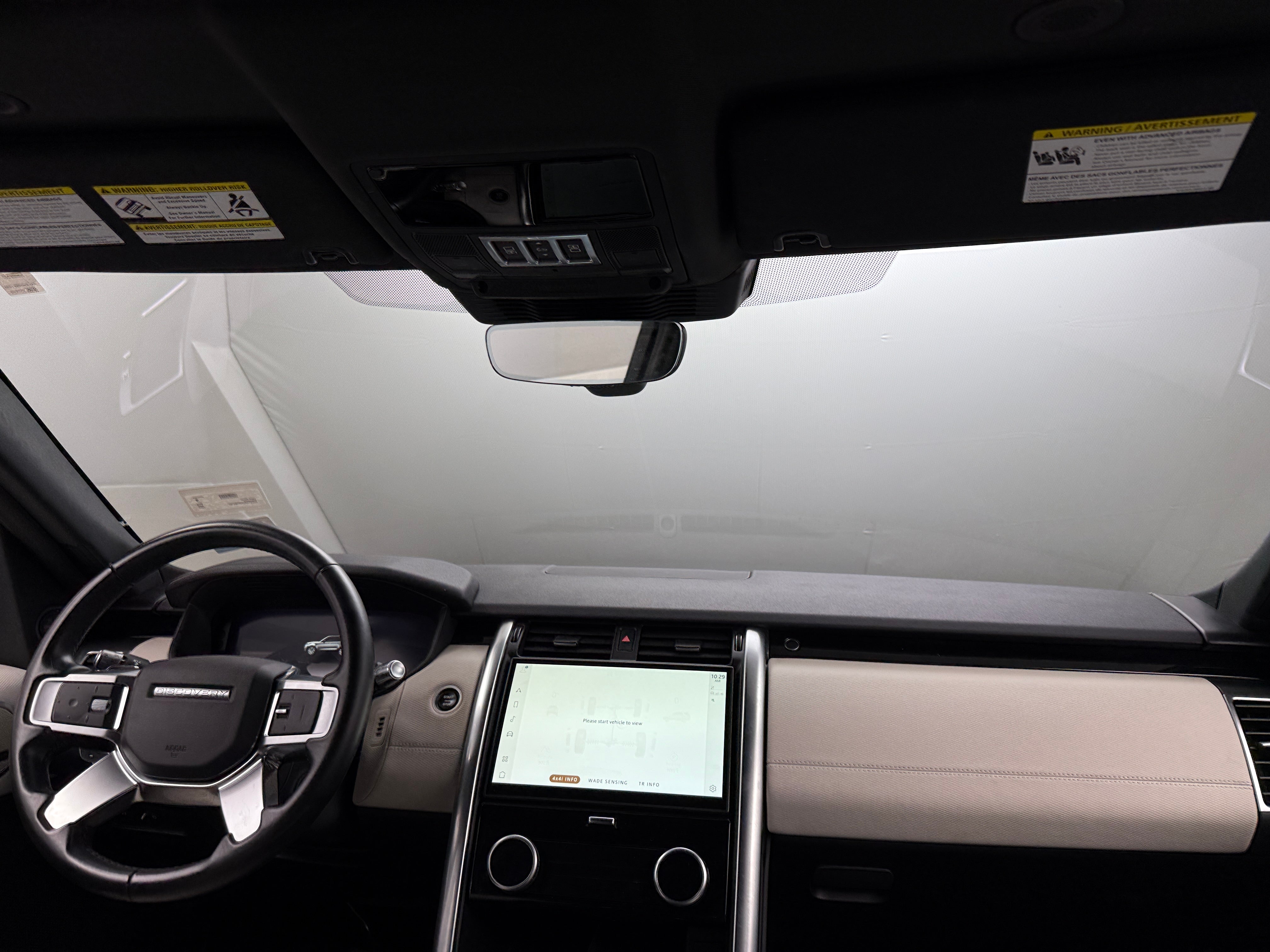 2022 Land Rover Discovery R-Dynamic S 2