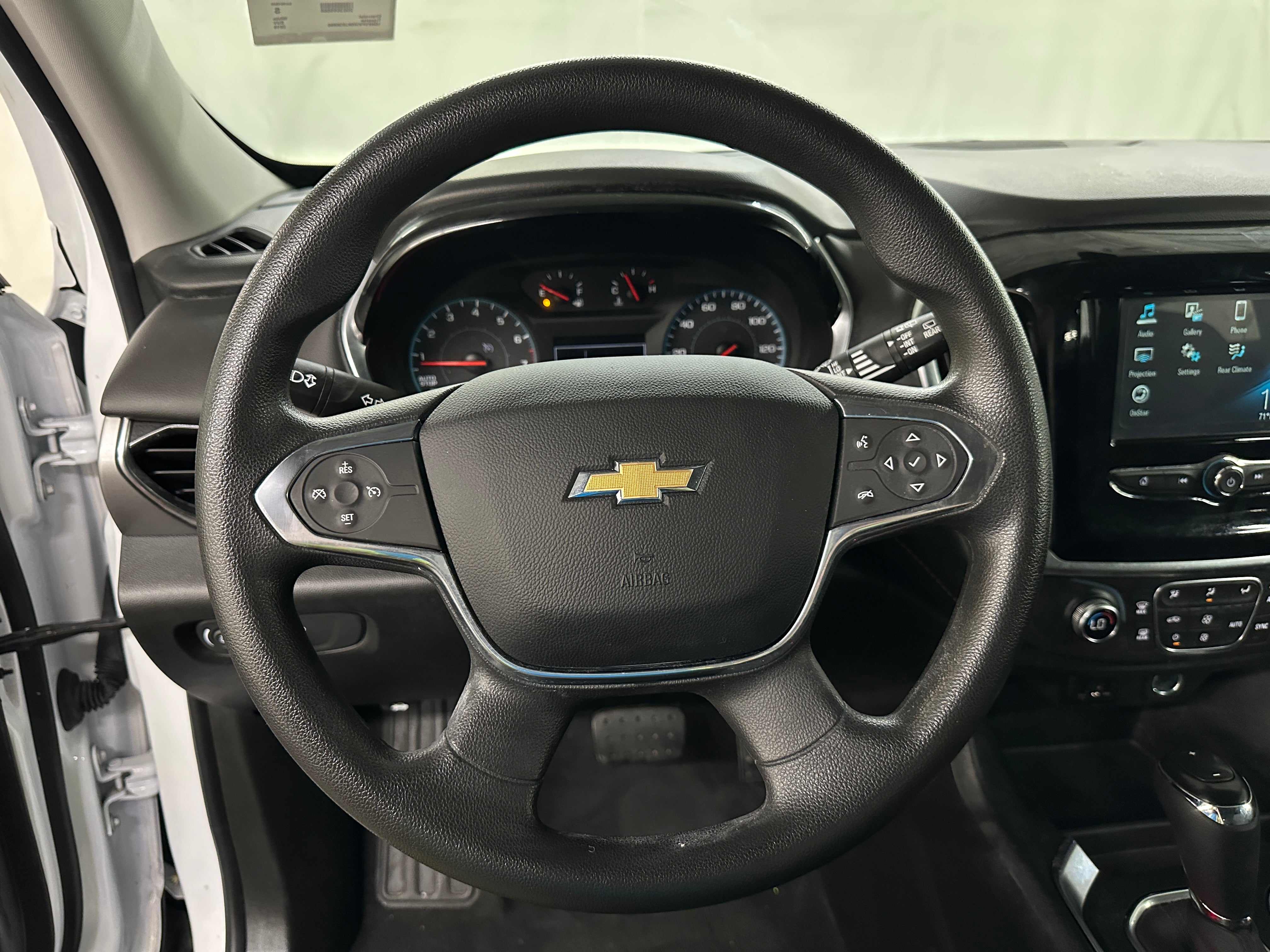 2019 Chevrolet Traverse LS 5
