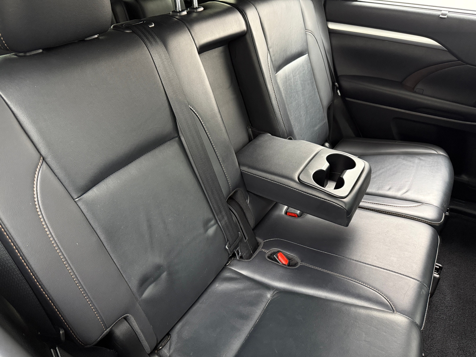 Thumbnail: 2019 Toyota Highlander - 5